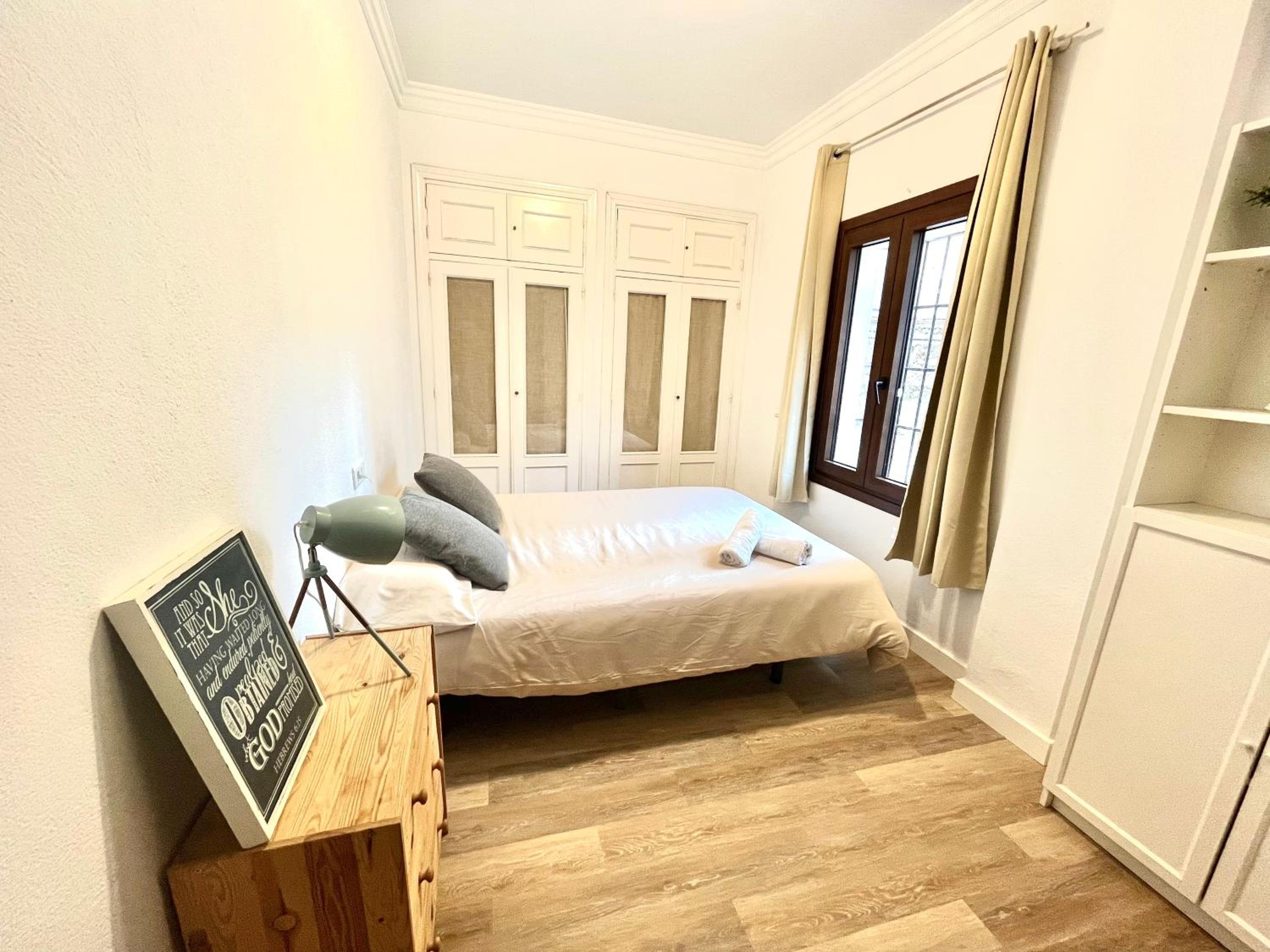 Apartment - Ground Floor - Photo 1