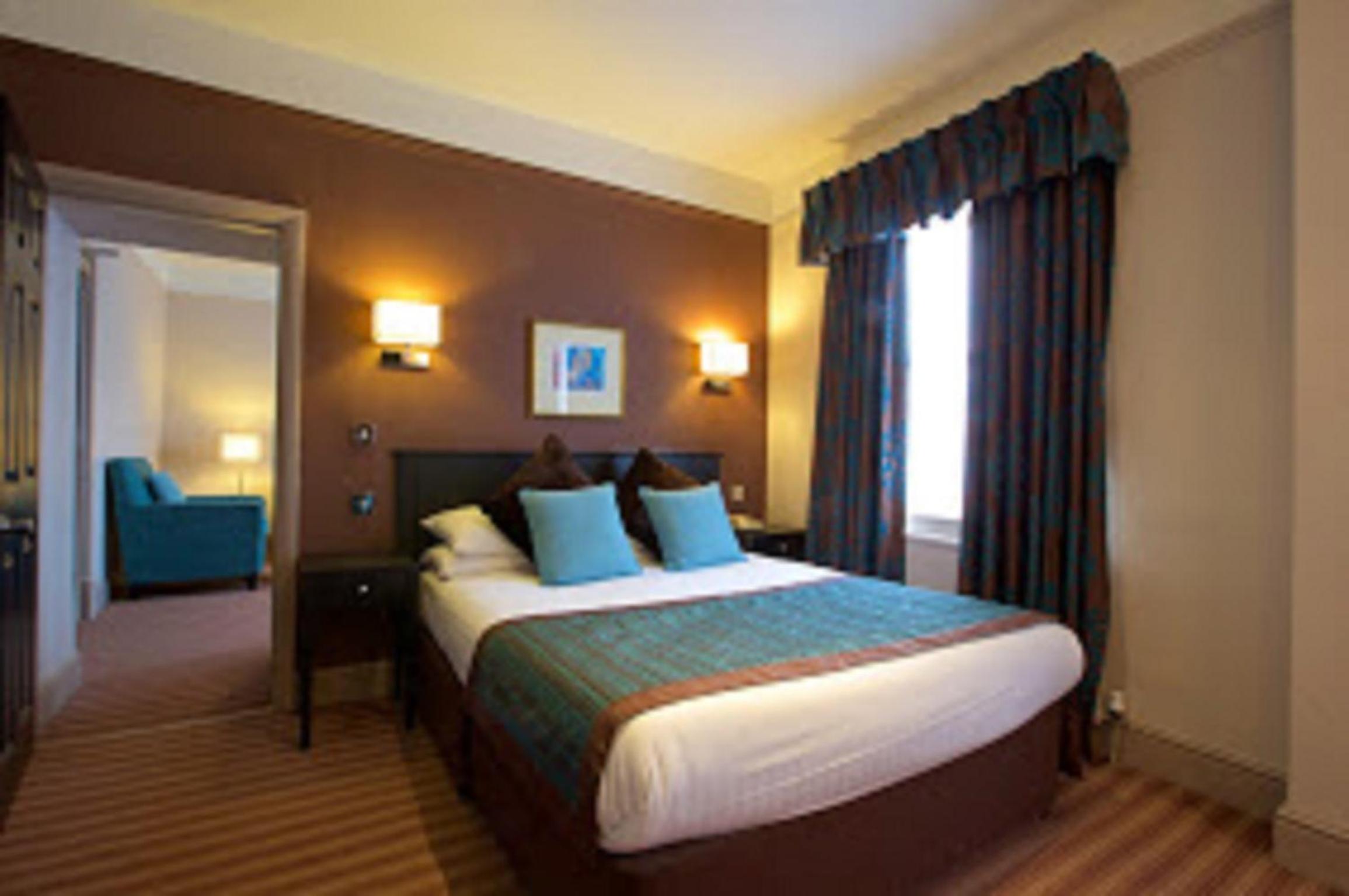 Suite - Photo 2