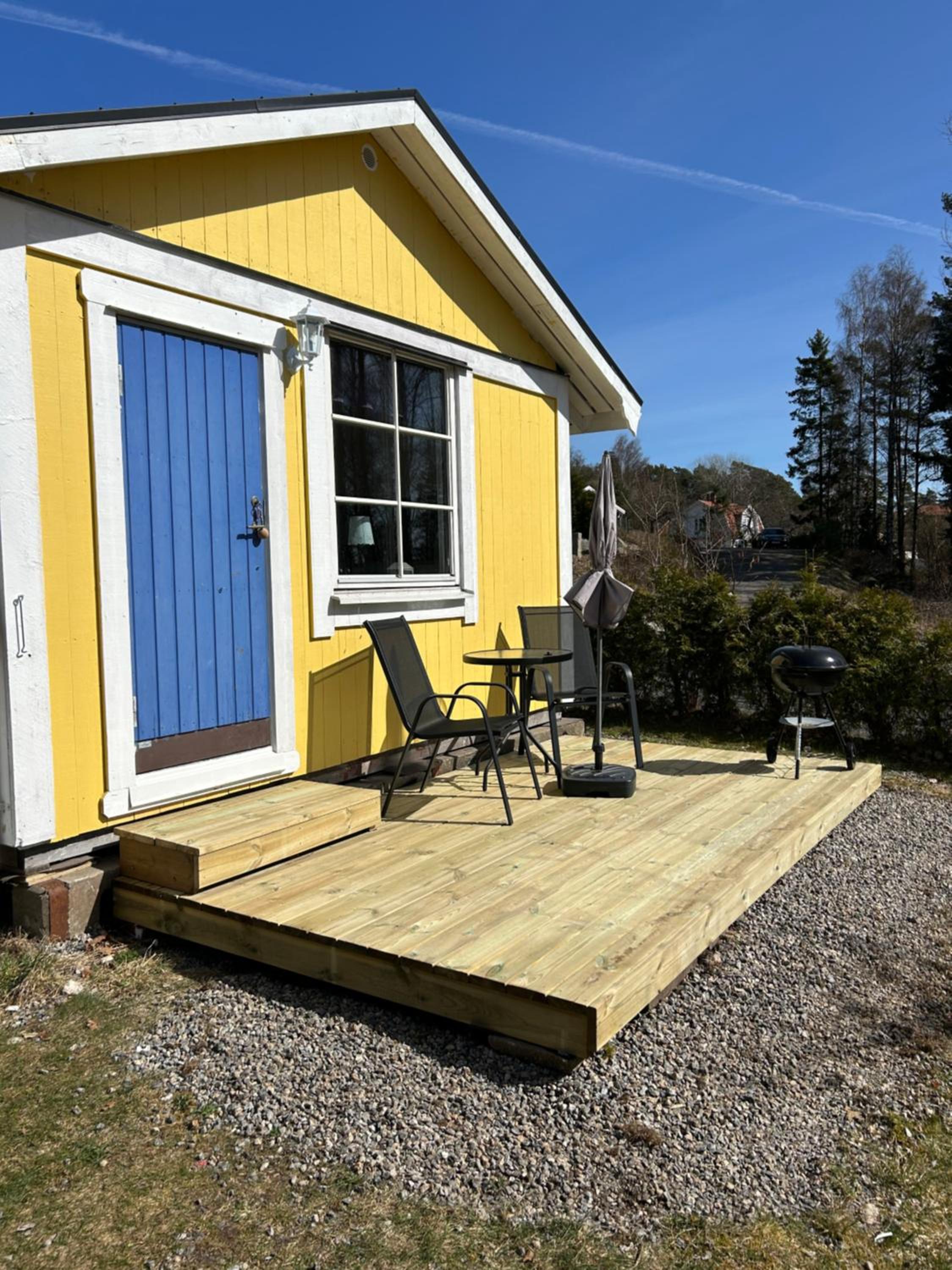 One-Bedroom House - Photo 18