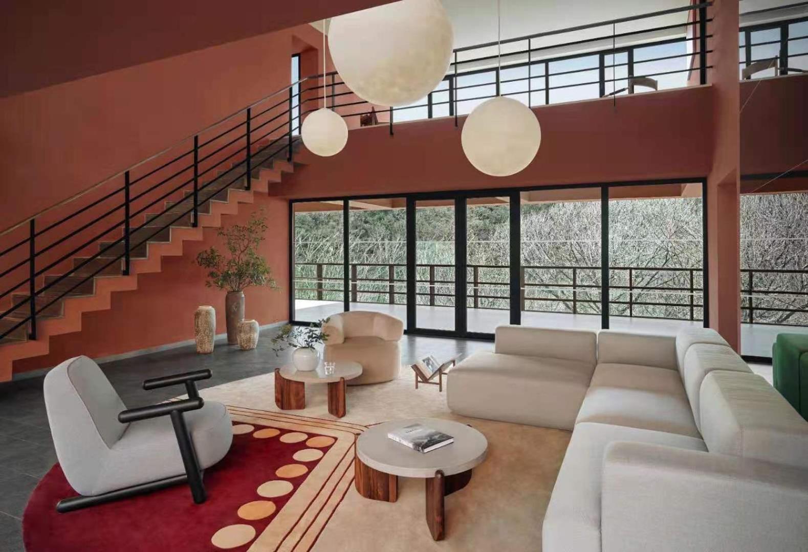Cantilever House
