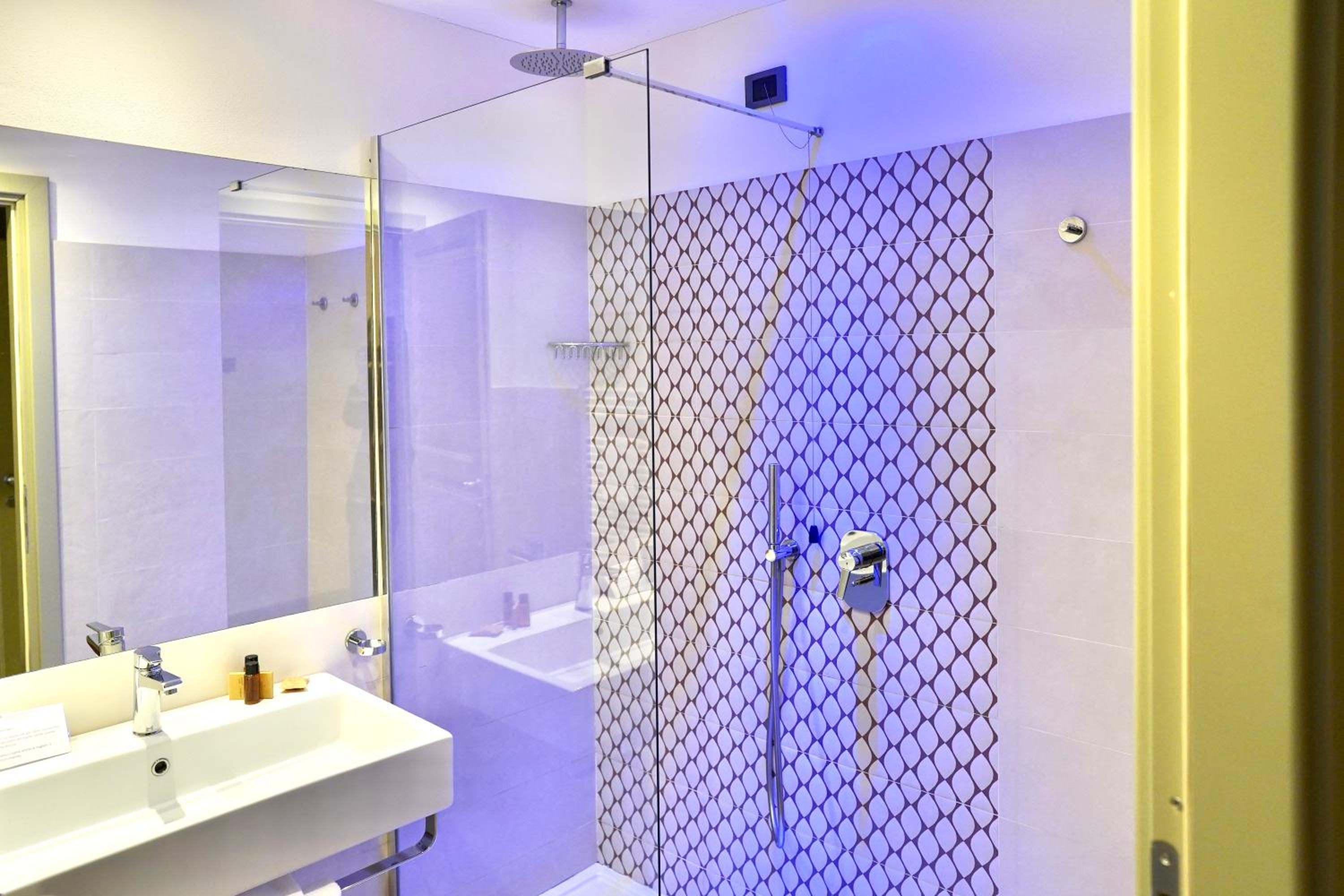 Standard Double Room - Wellness photo 3
