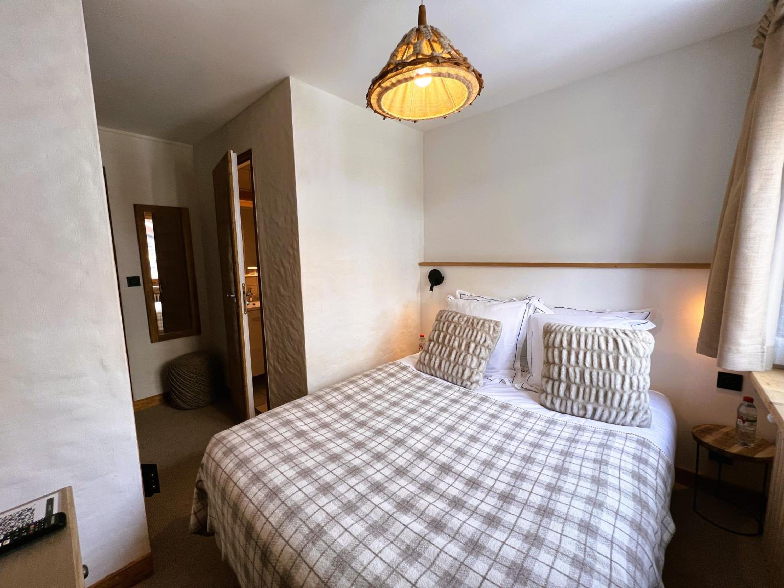 Small Double Room photo 2