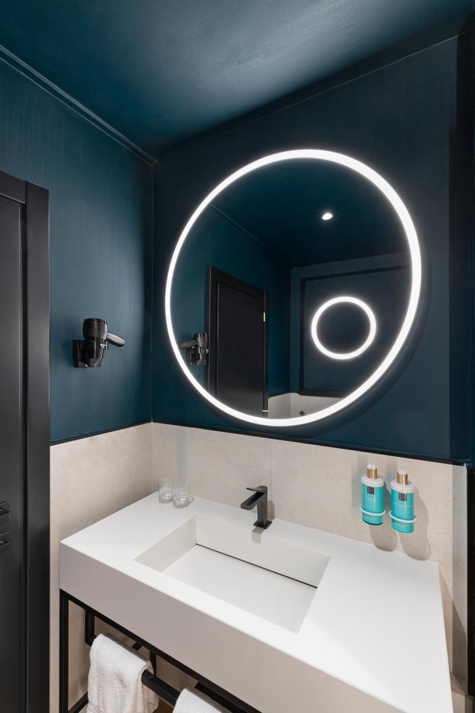 Superior Double Room - Photo 6