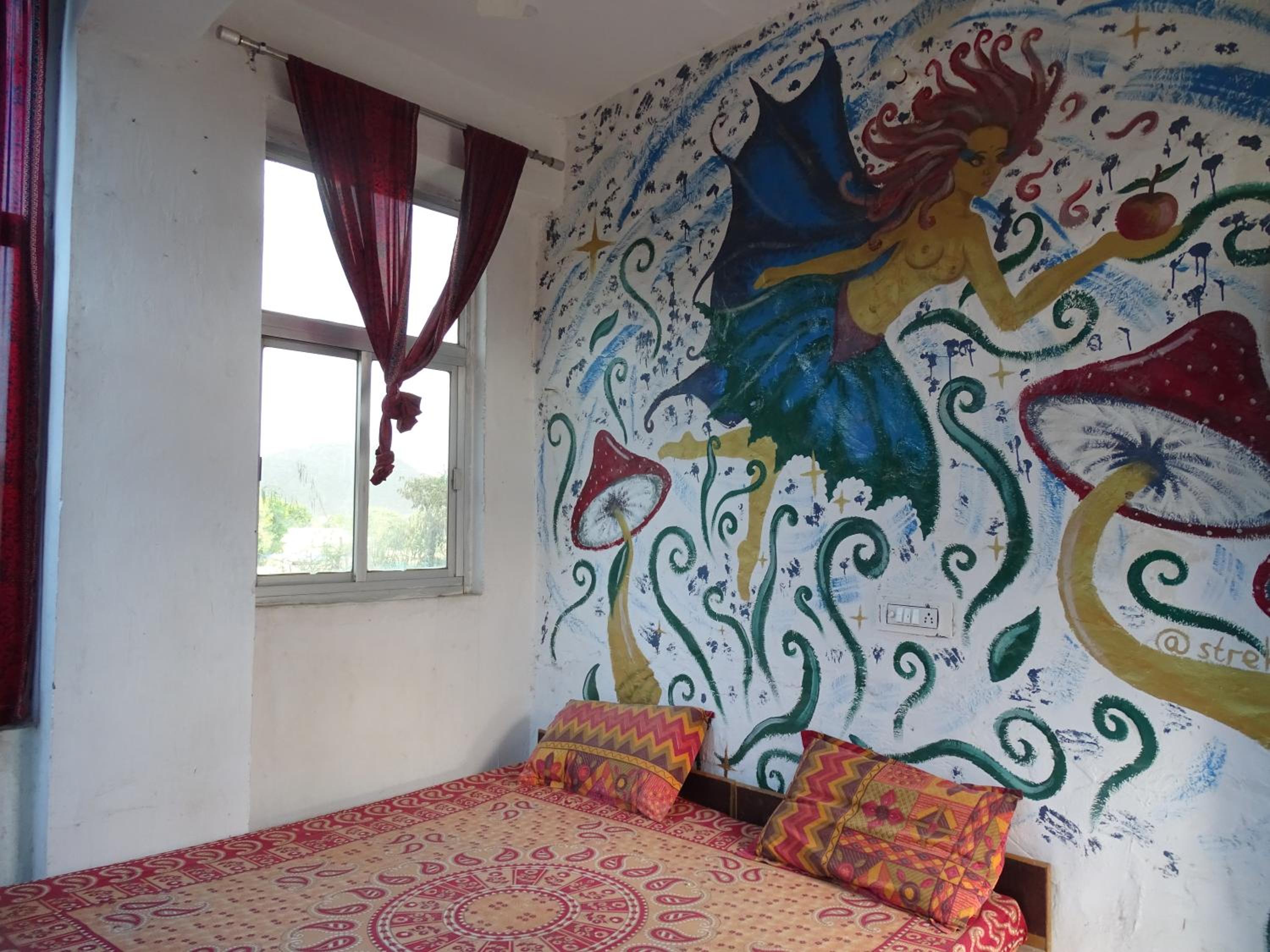 Small Double Room photo 3