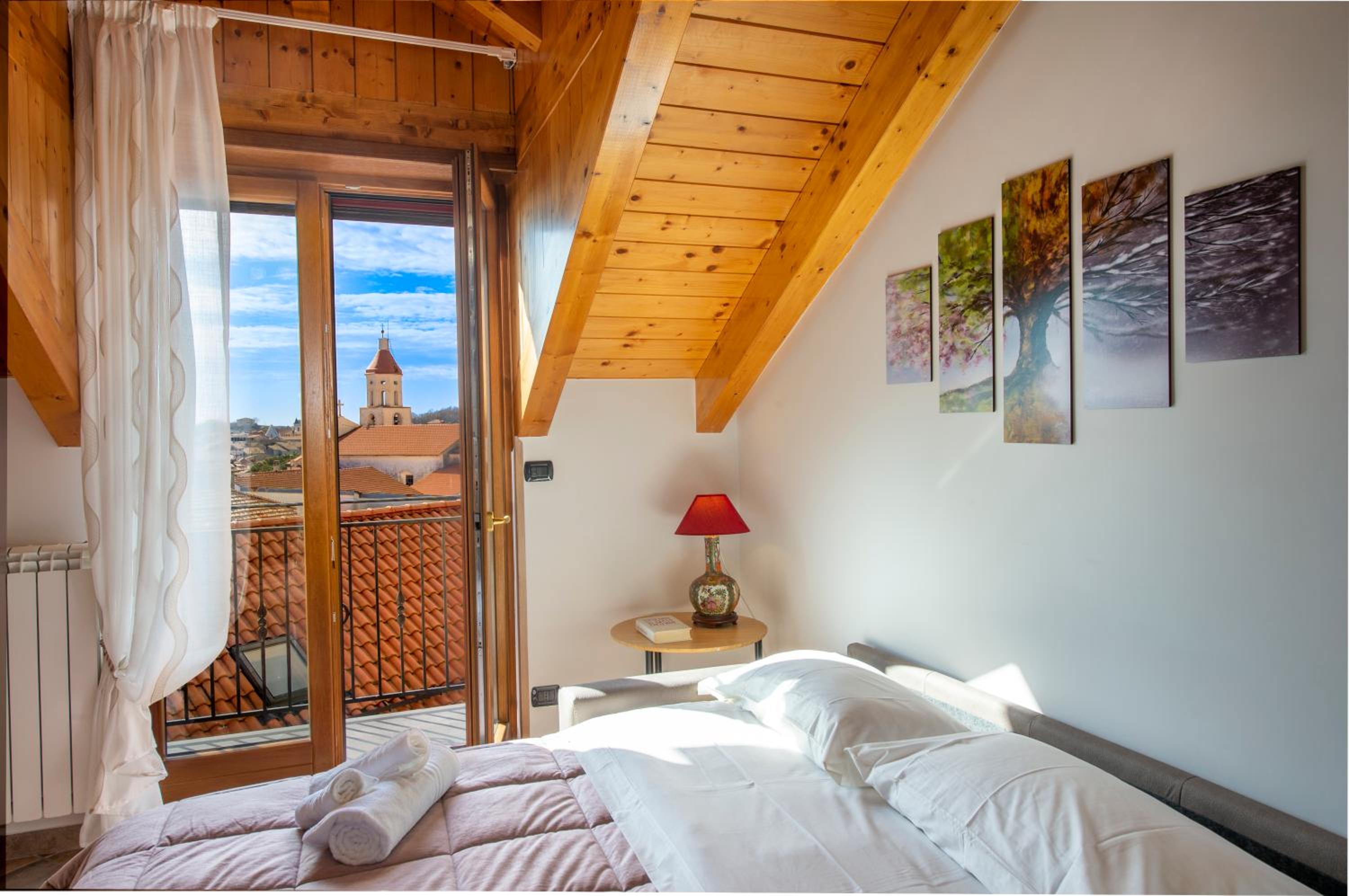Two-Bedroom Apartment with Terrace photo 3