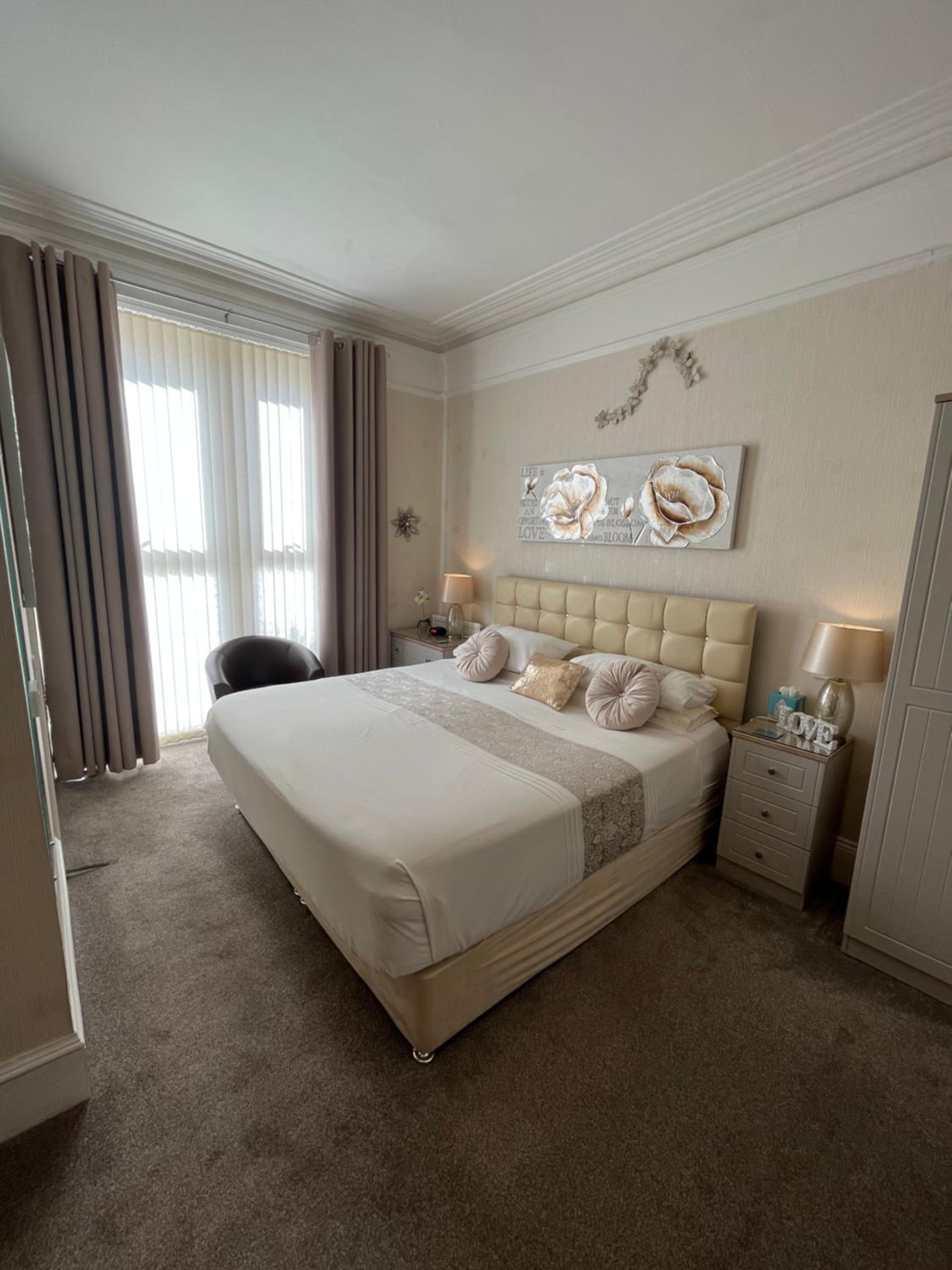 Superior King Room