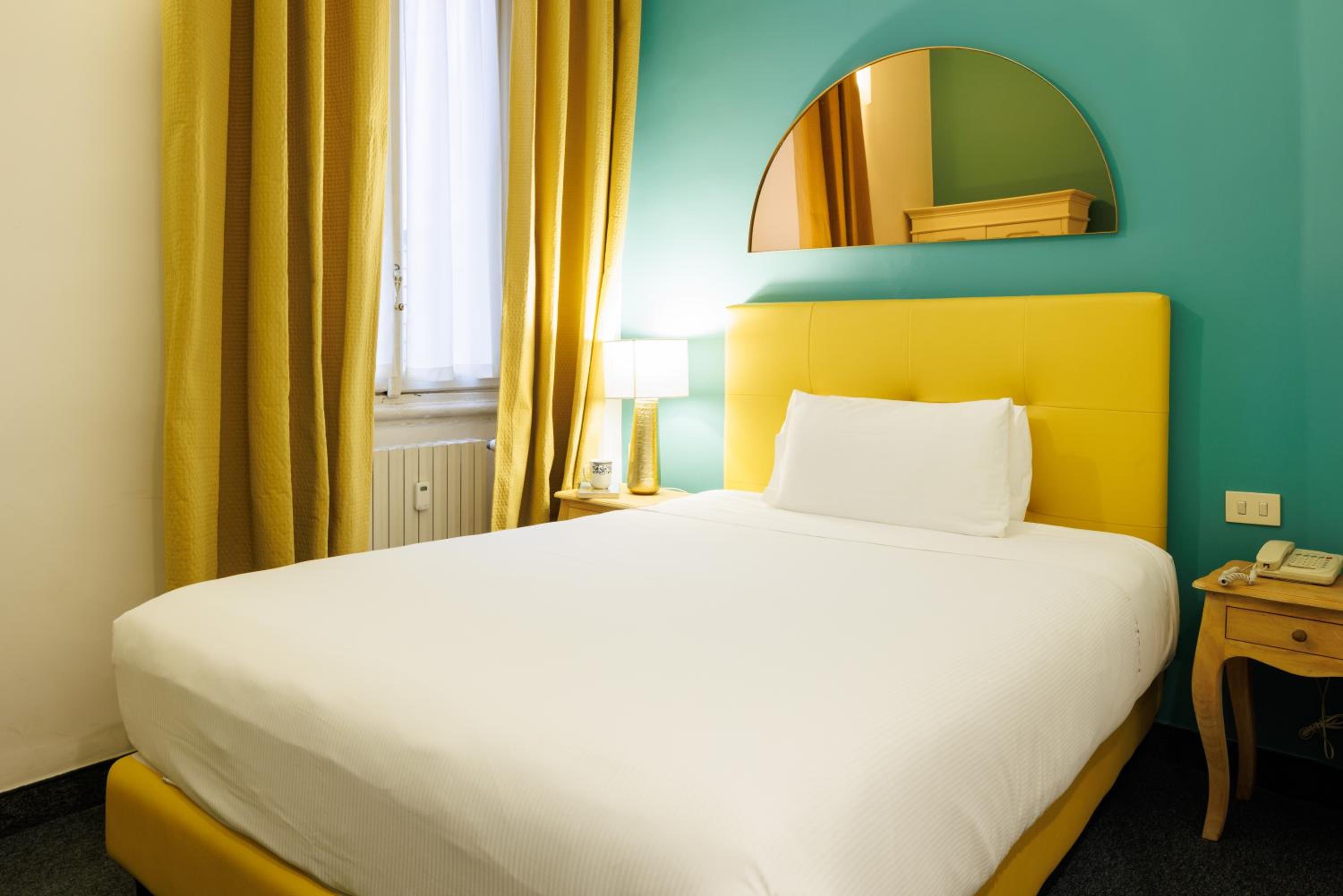 Classic Single Room