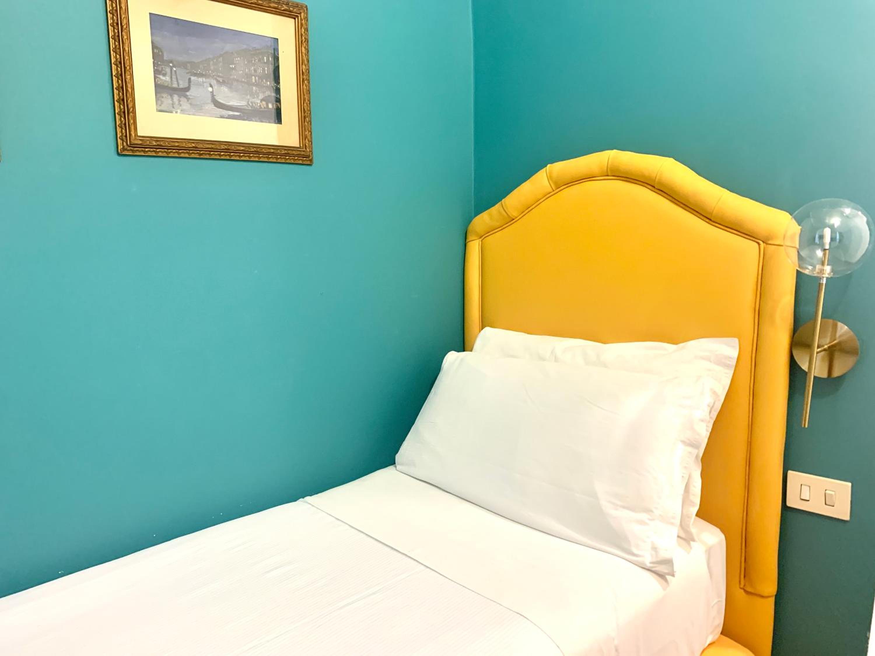 Small Single Room