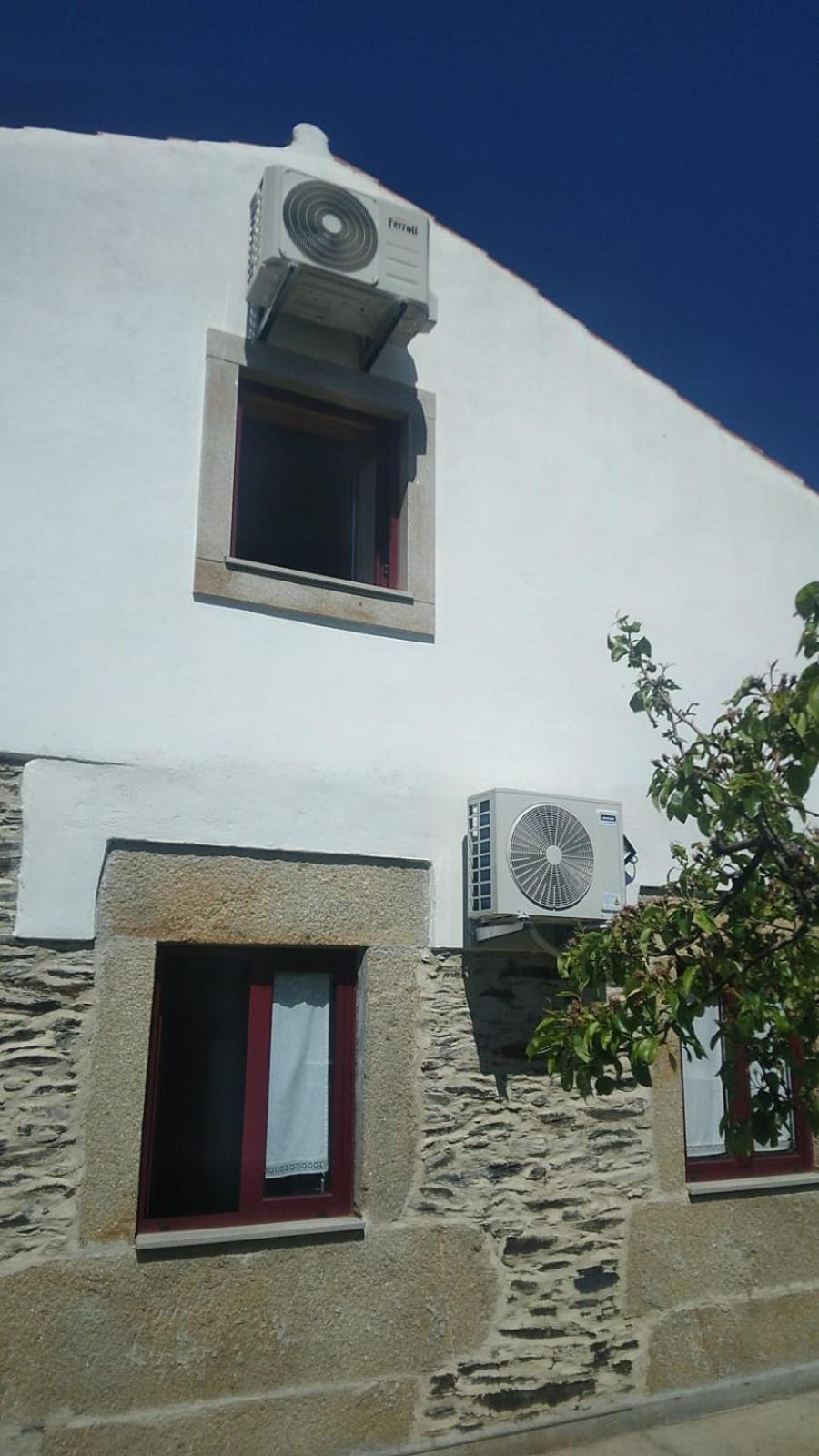 Three-Bedroom Villa - Photo 7