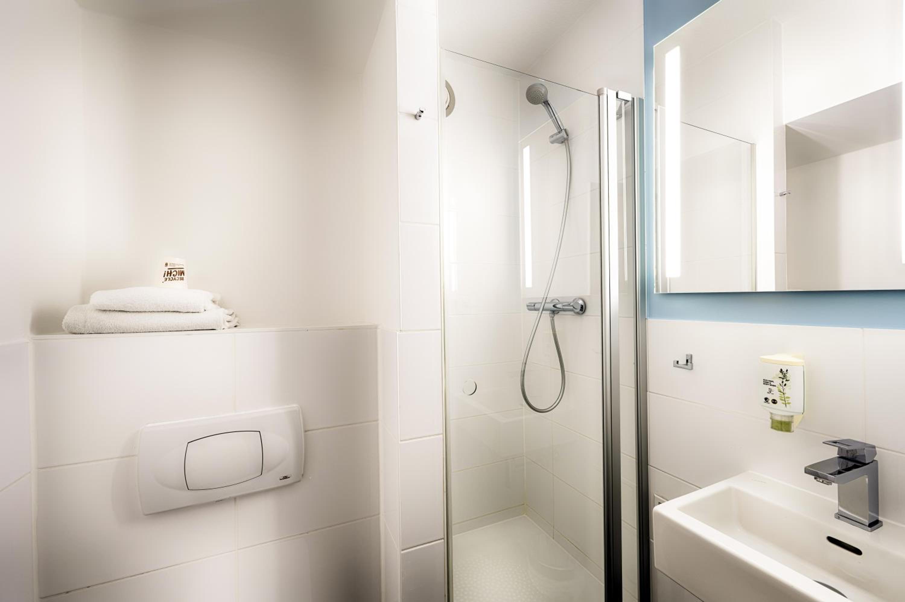 Double Room - Photo 2