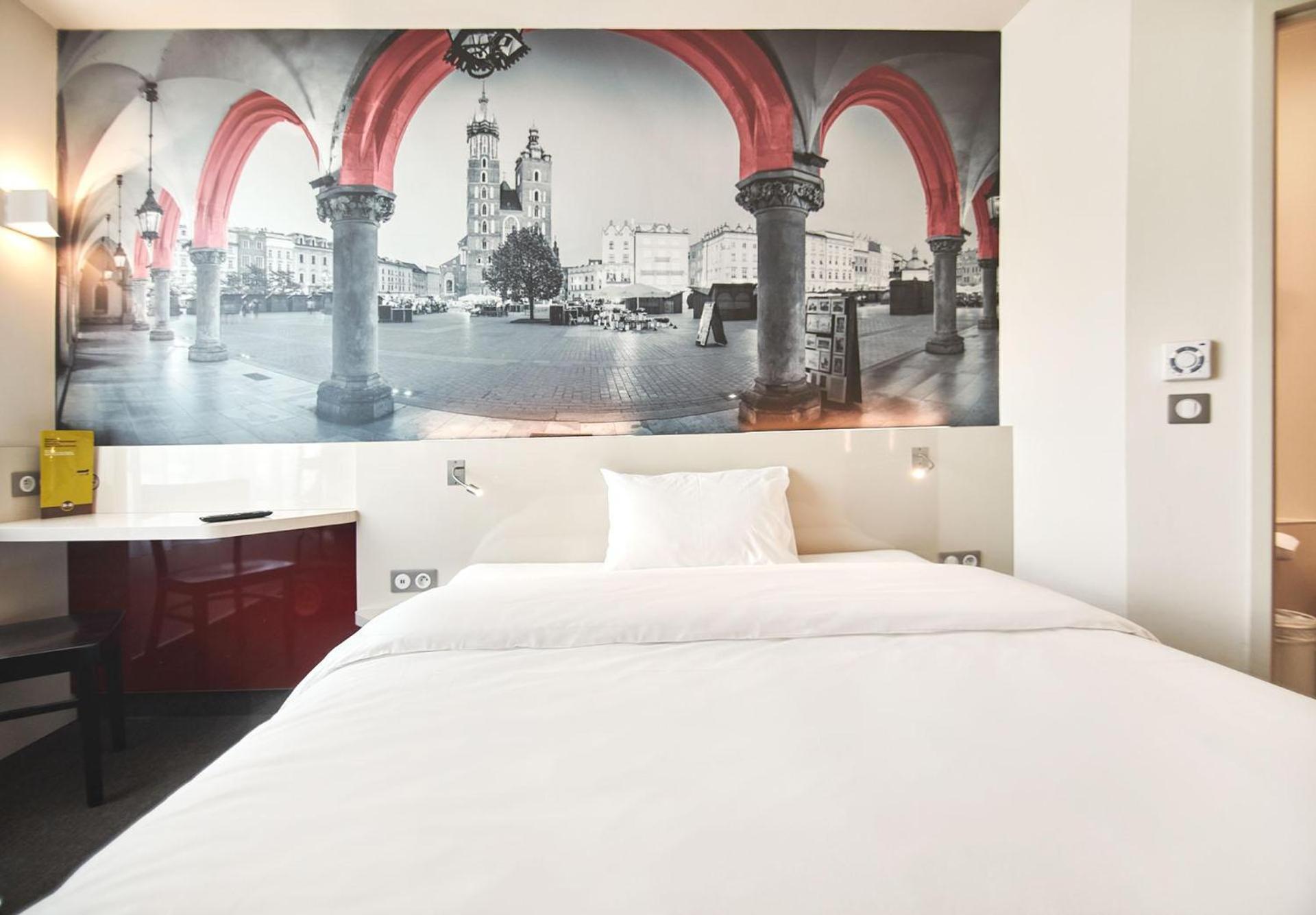 Double Room - Photo 2
