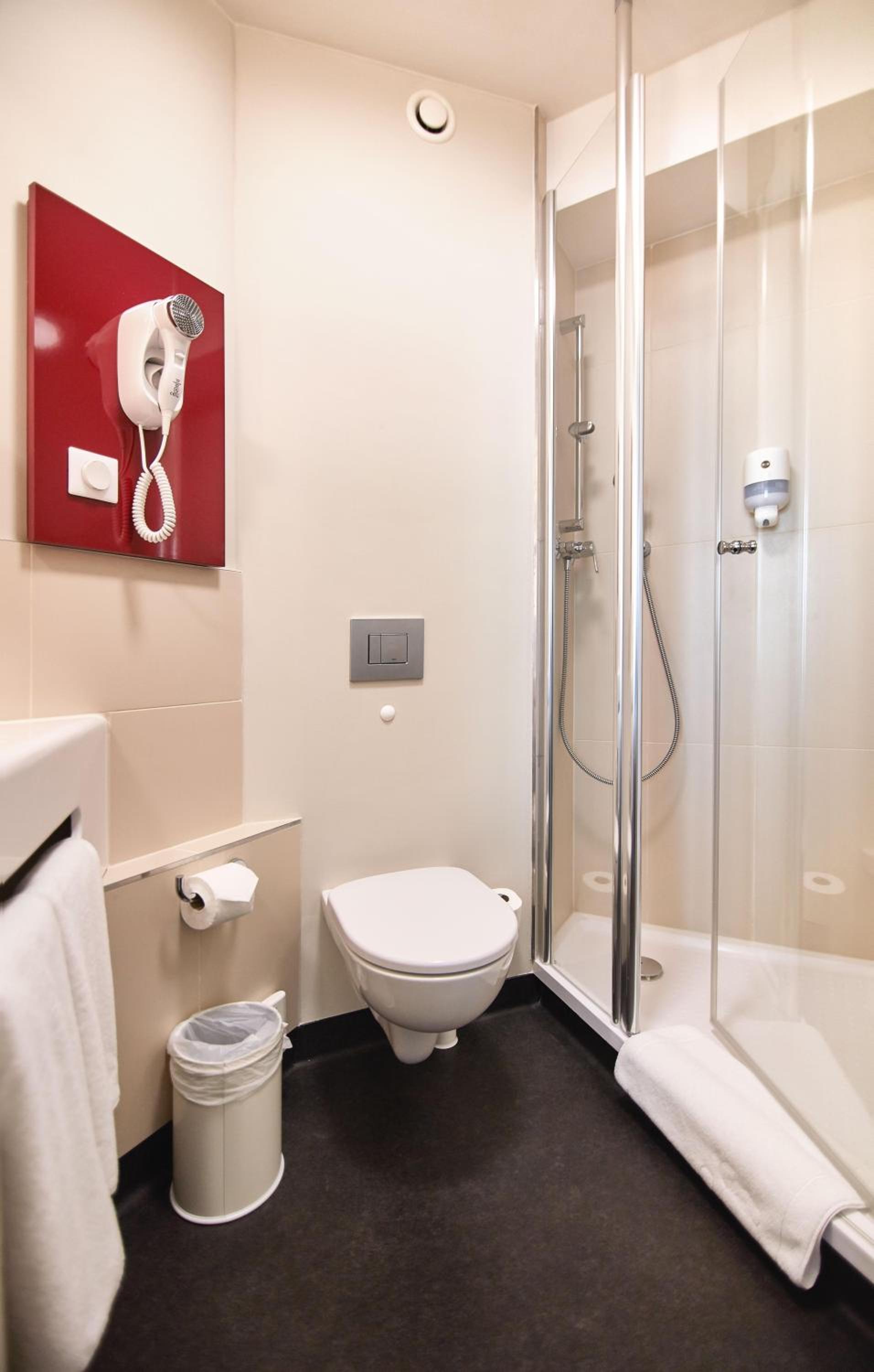 Double Room - Photo 4