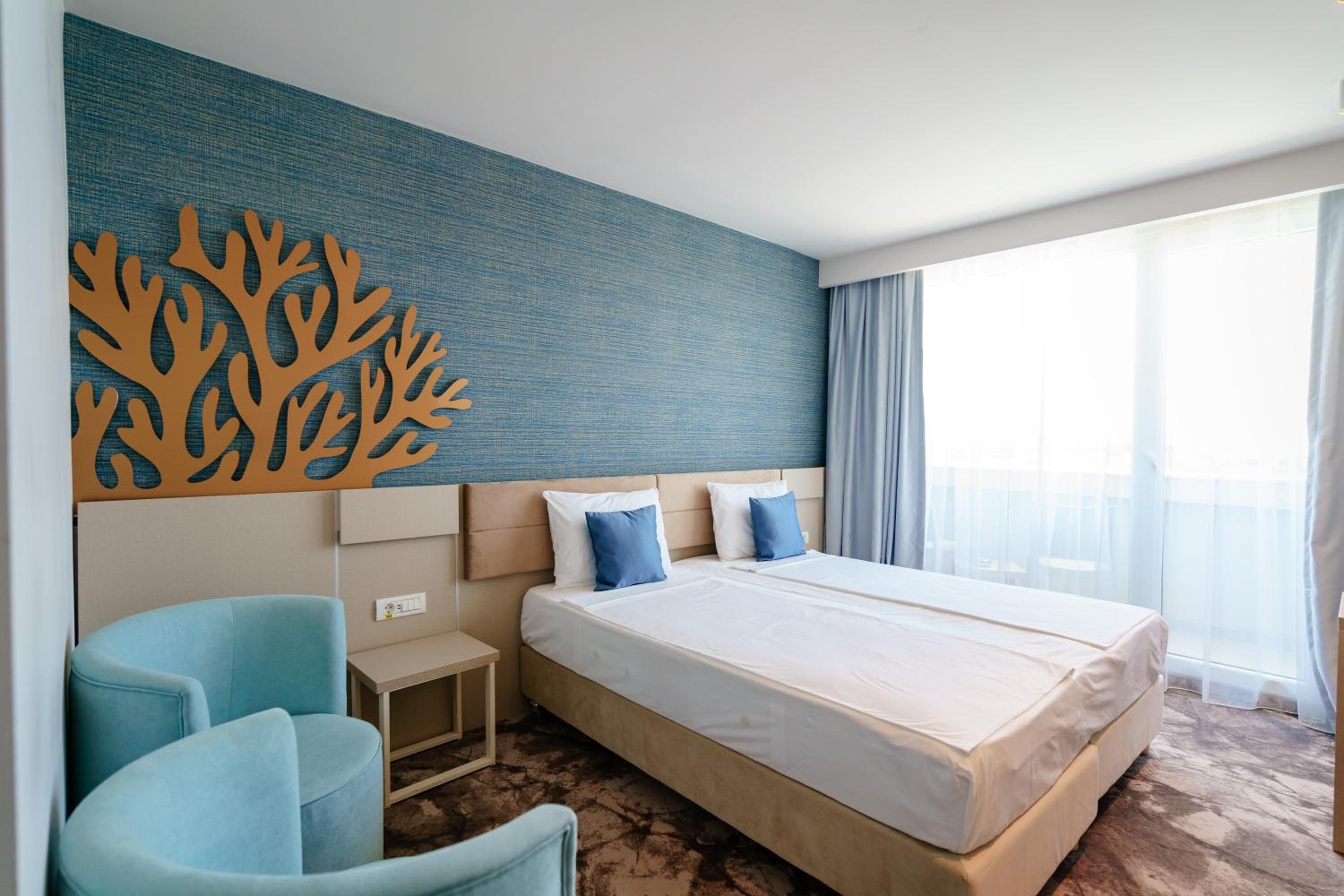 Double or Twin Room - Photo 4