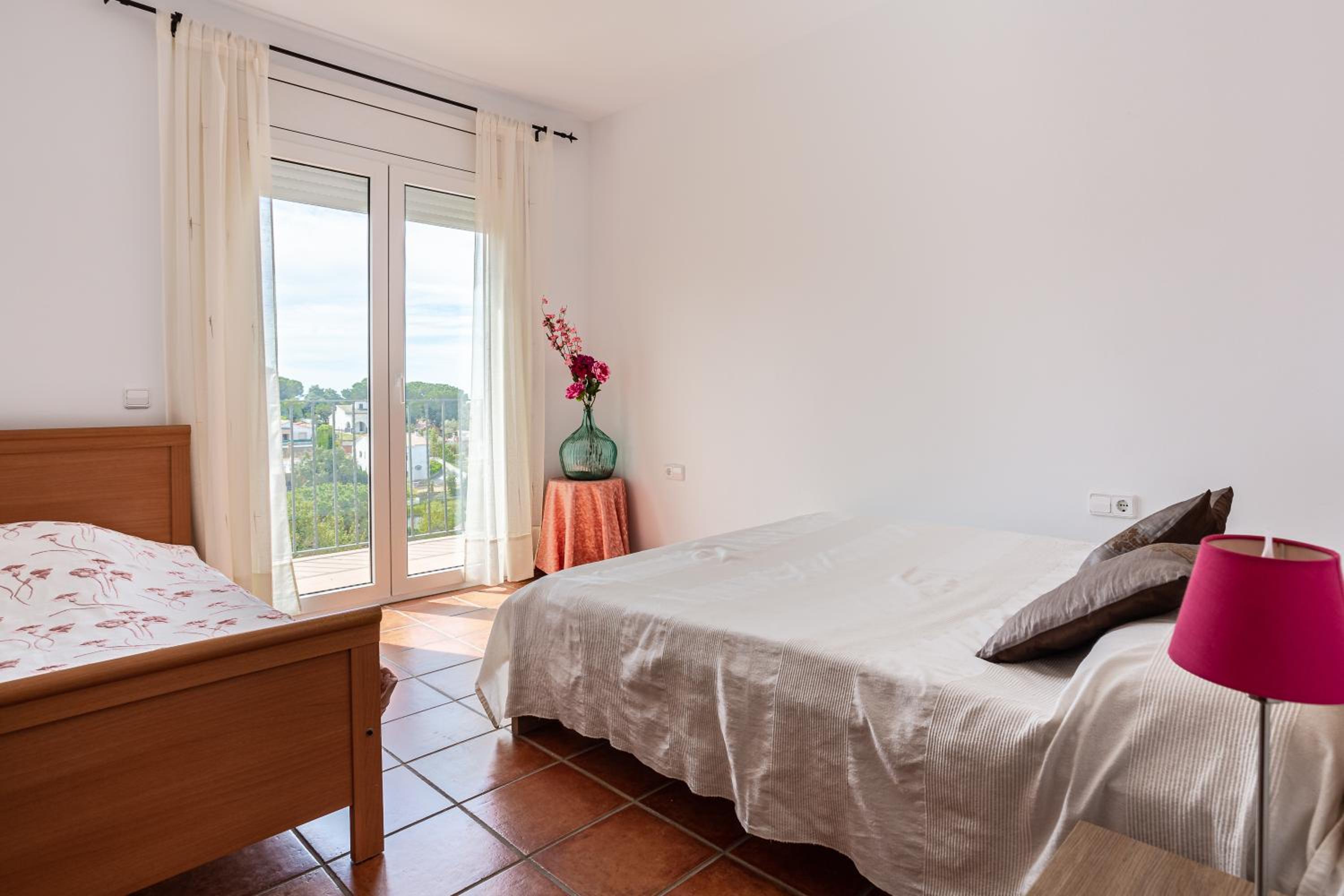 Villa con vistas al jardín