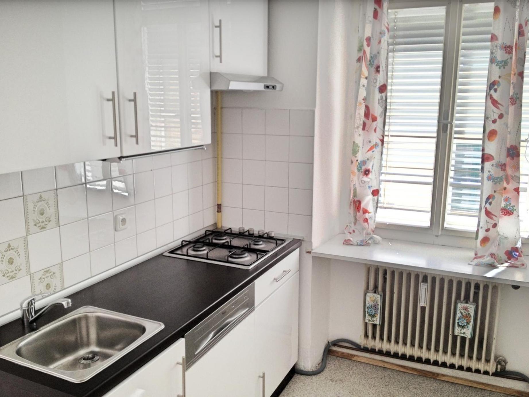 One-Bedroom Apartment with Balcony - Photo 10