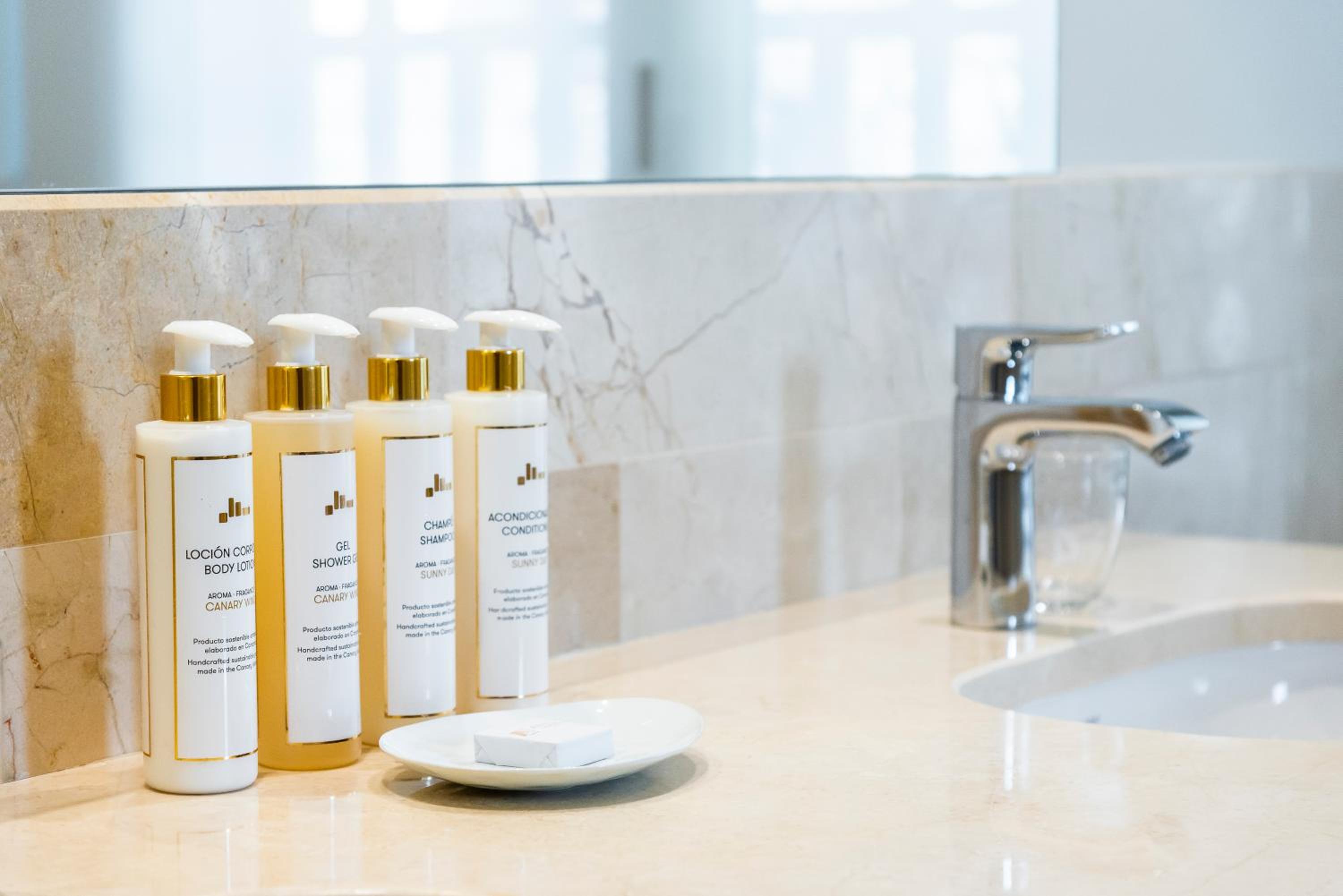 Four-Bedroom Suite with Sea View