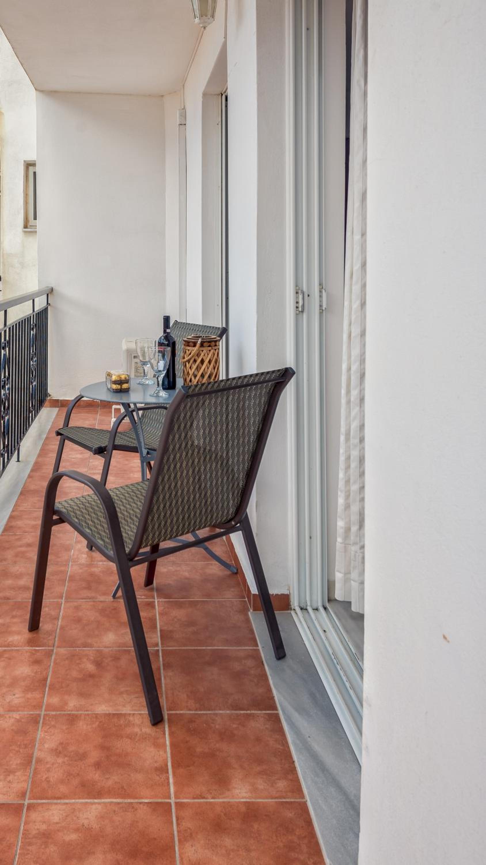 Studio With Balcony photo 3