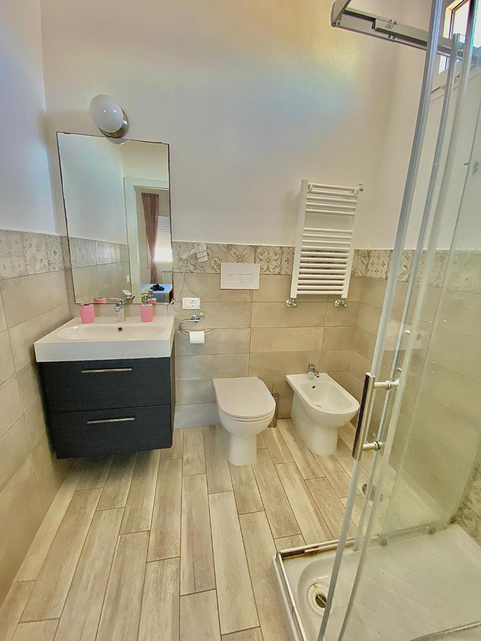 King Room with Sea View - Photo 7