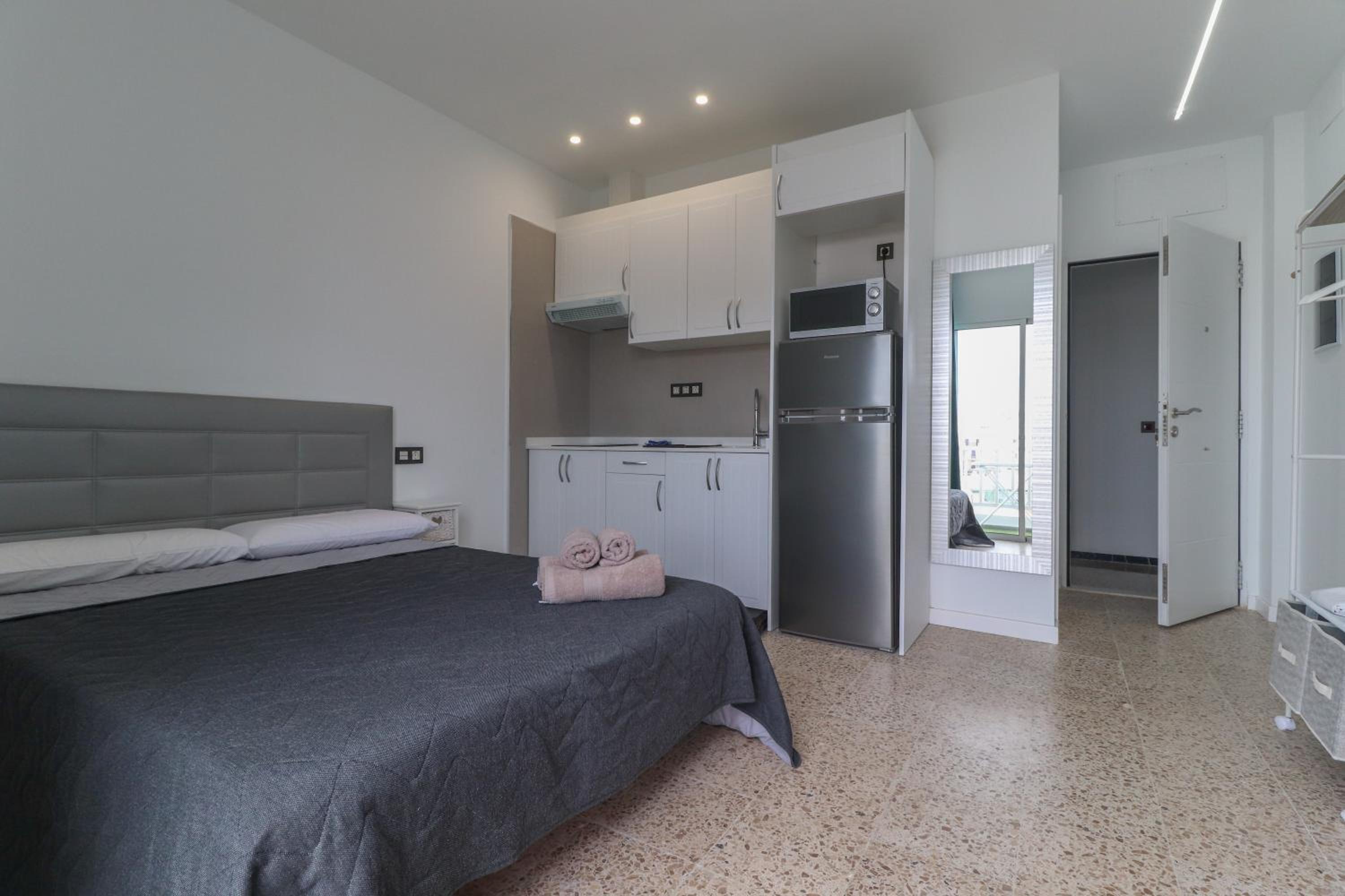 Apartamento con Balcón