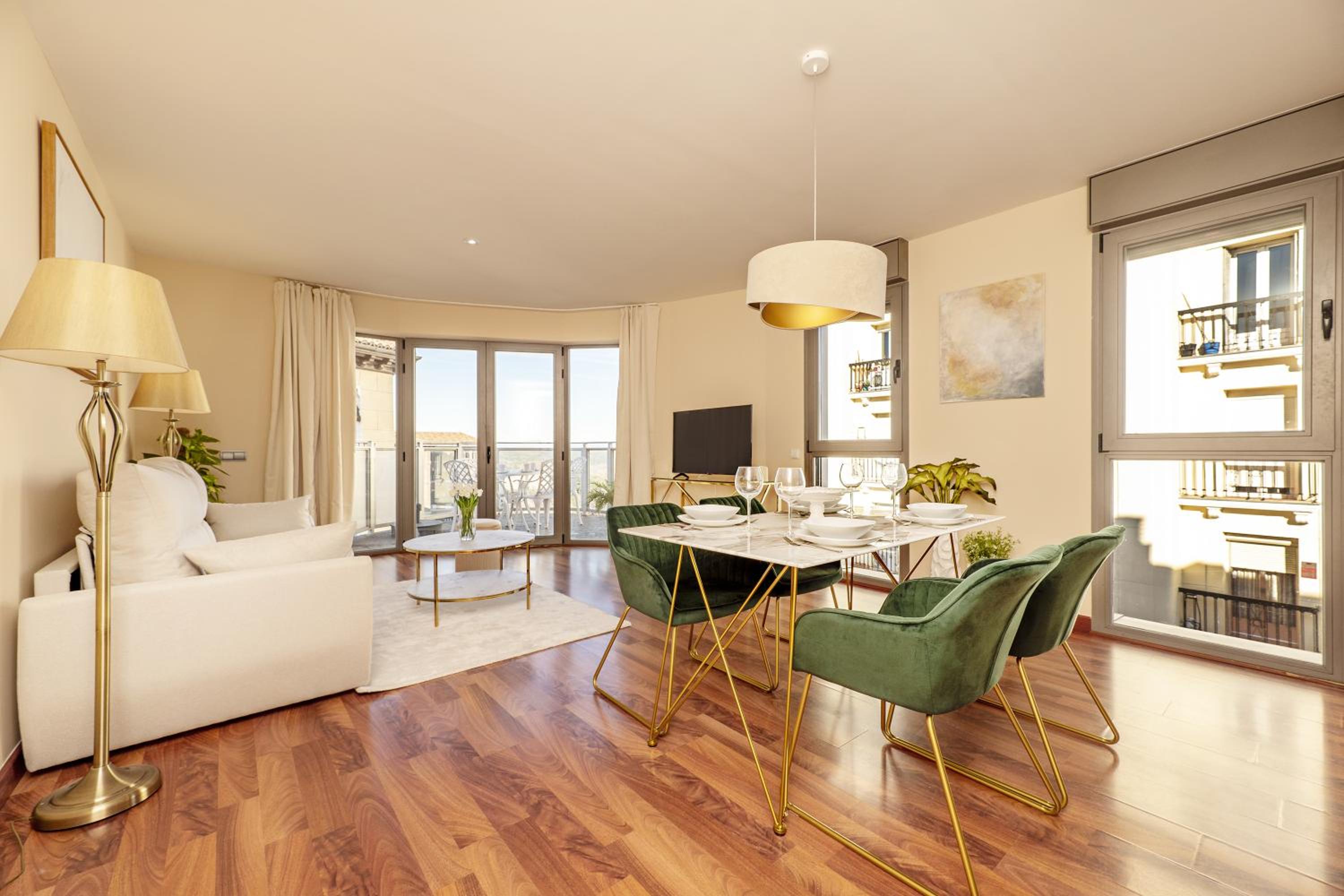 Apartamento con Terraza