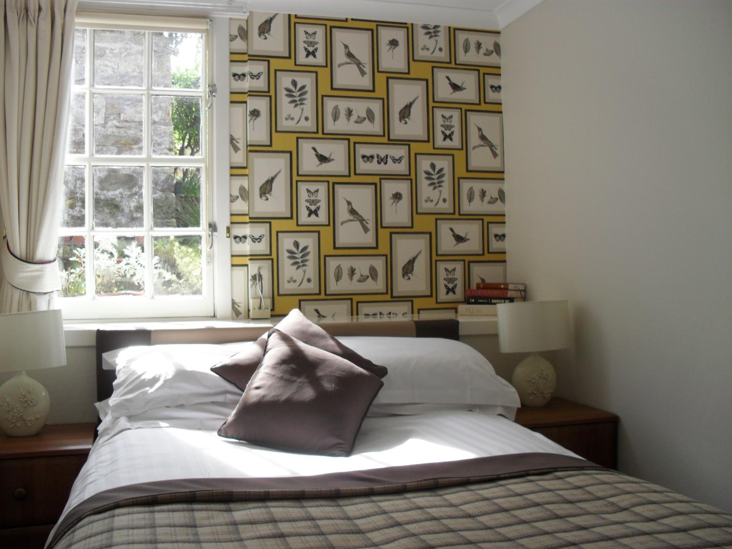 Small Double Room photo 1