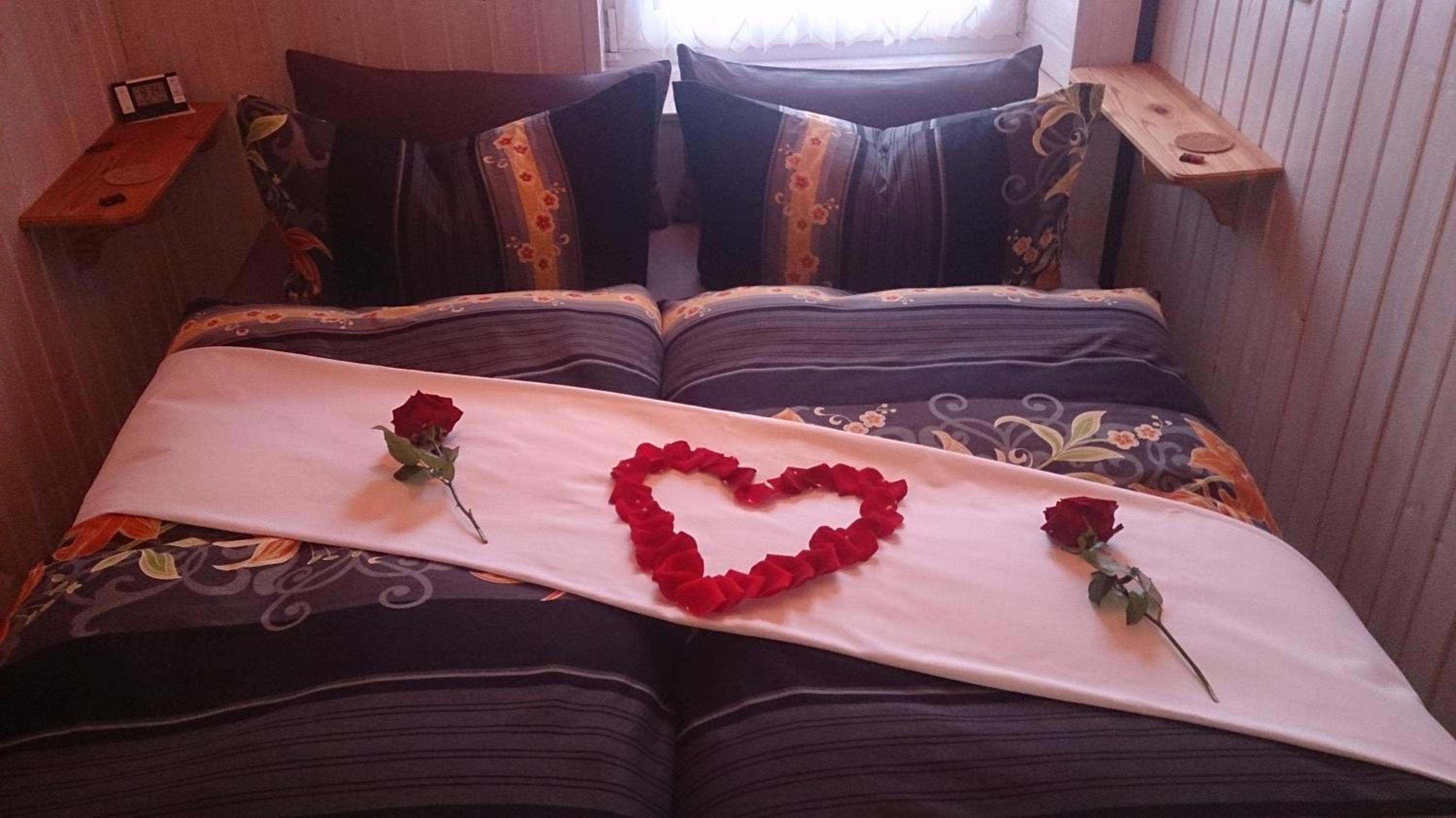 Honeymoon - Double Room photo 1