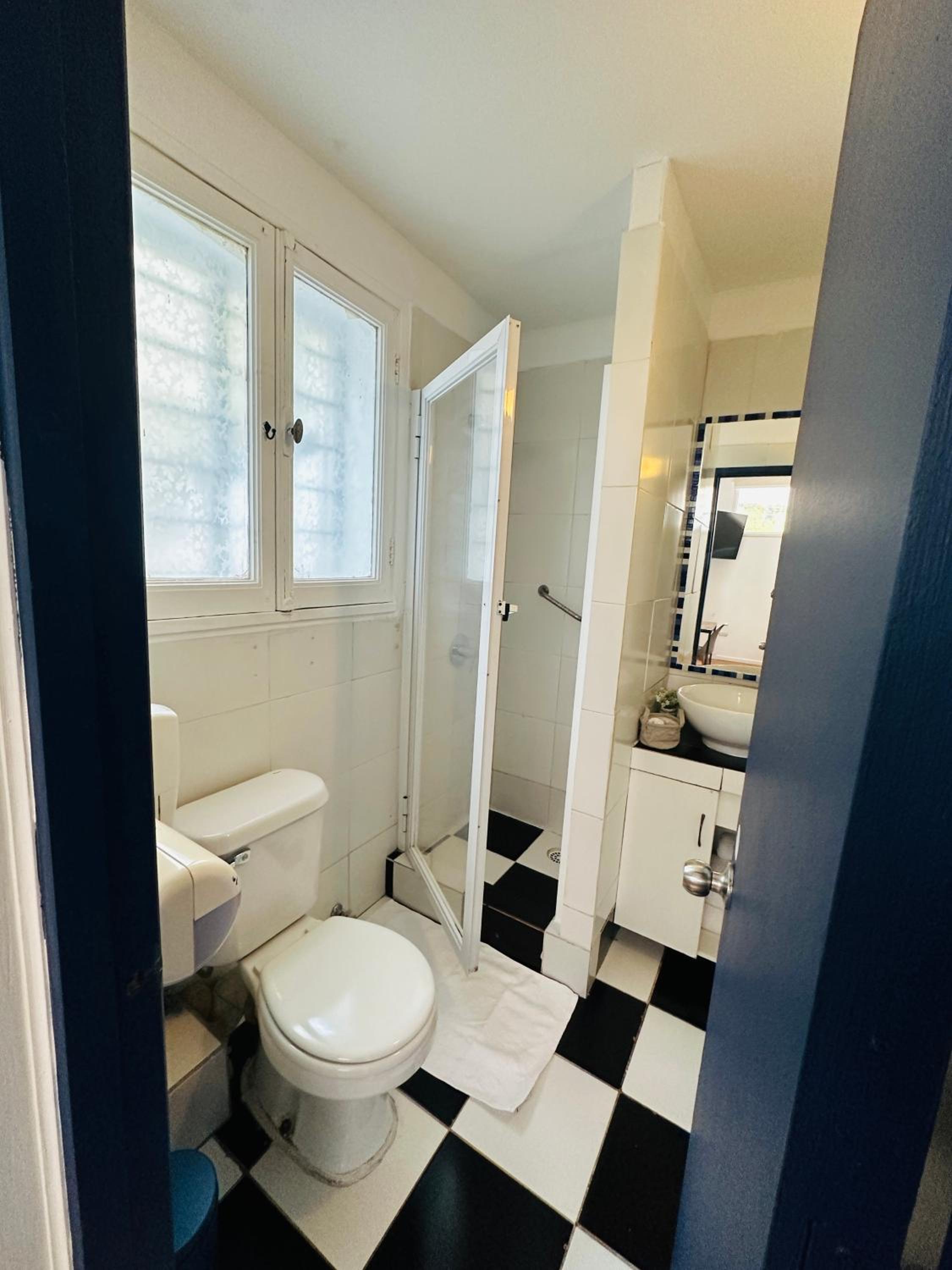 Double Room with Private Bathroom photo 3