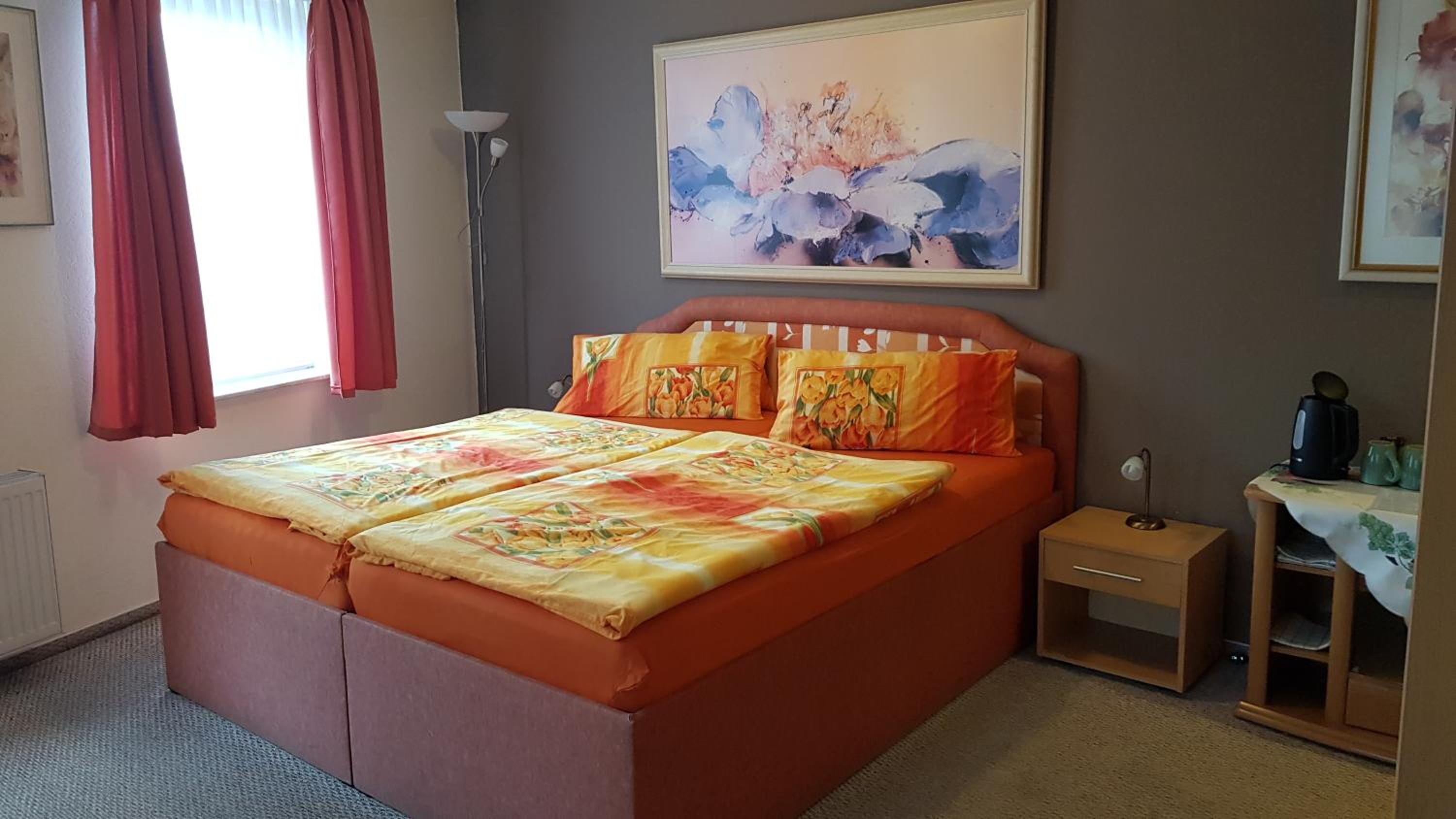 Double Room with Private Bathroom photo 1