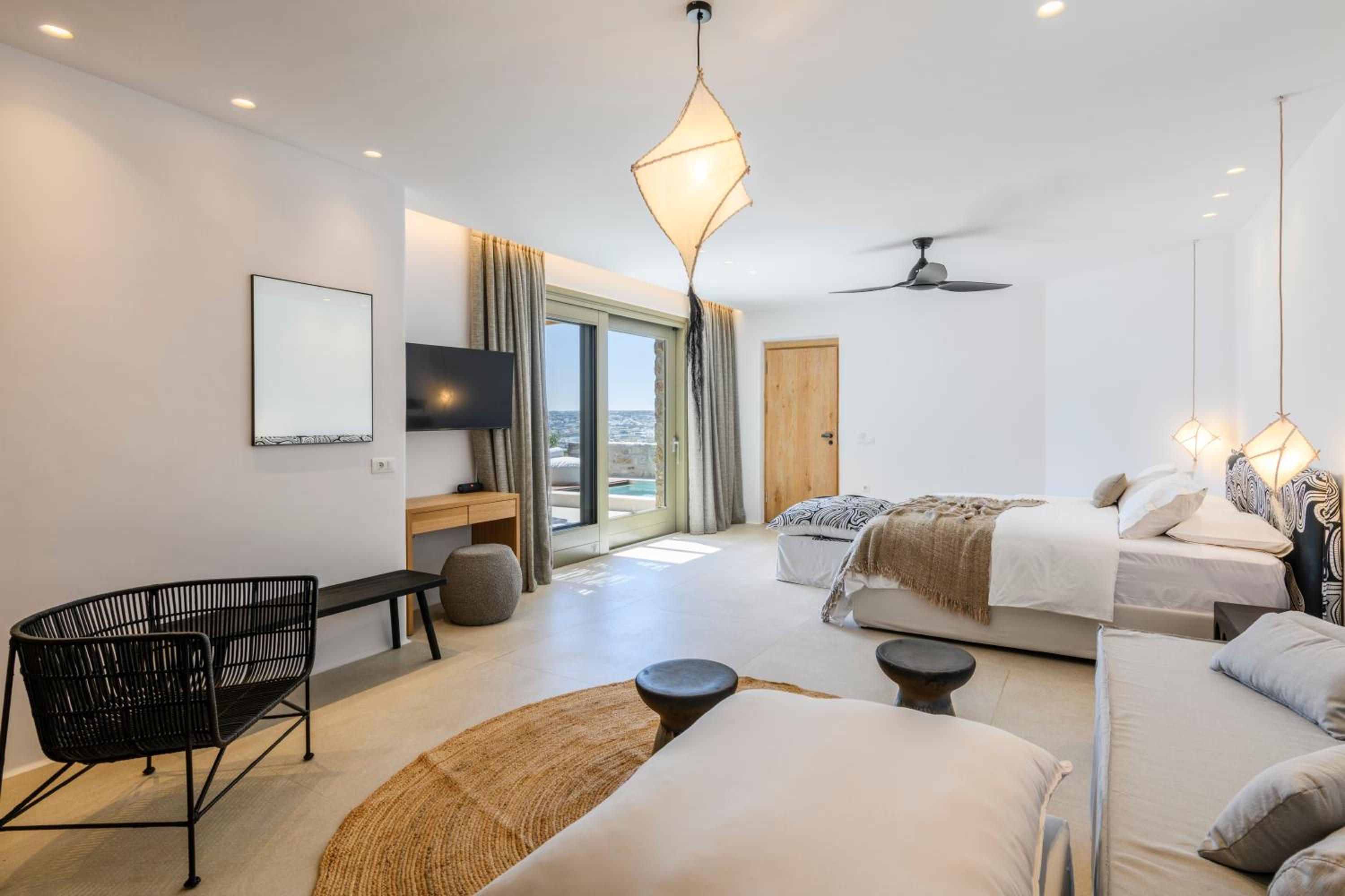 Presidential Suite With Hot Tub