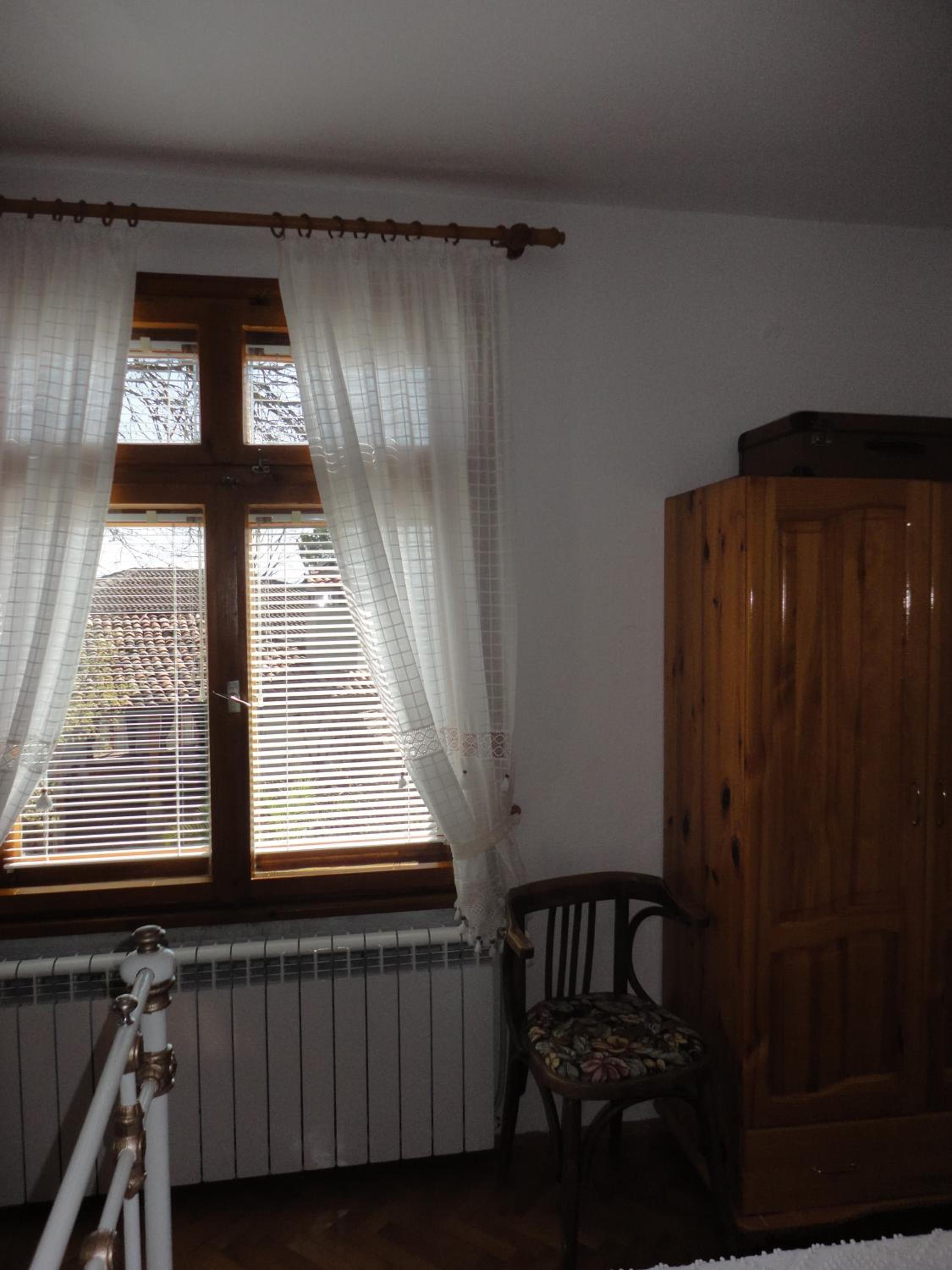 Triple Room with Shared Bathroom photo 3