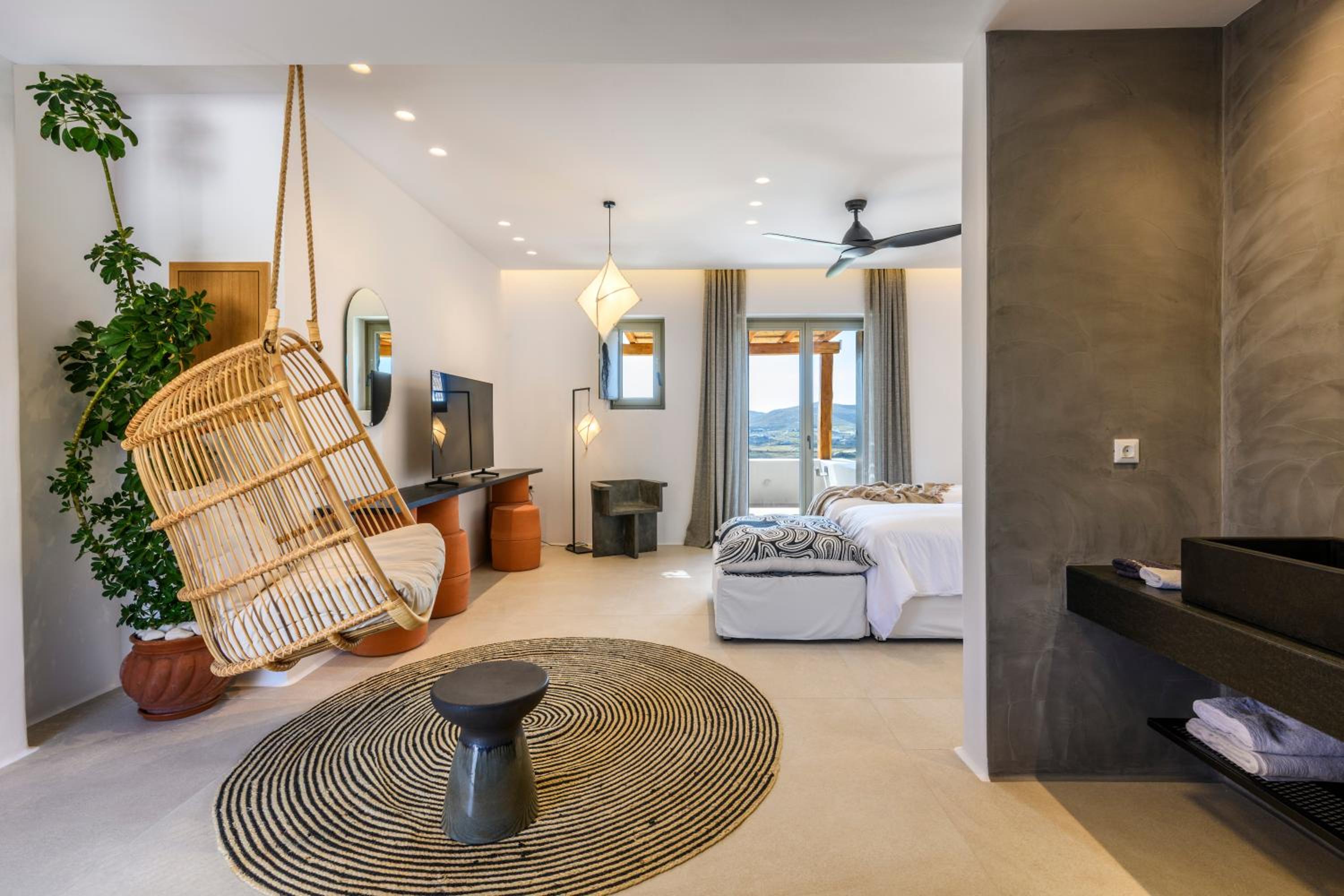  Executive Suite With Hot Tub 