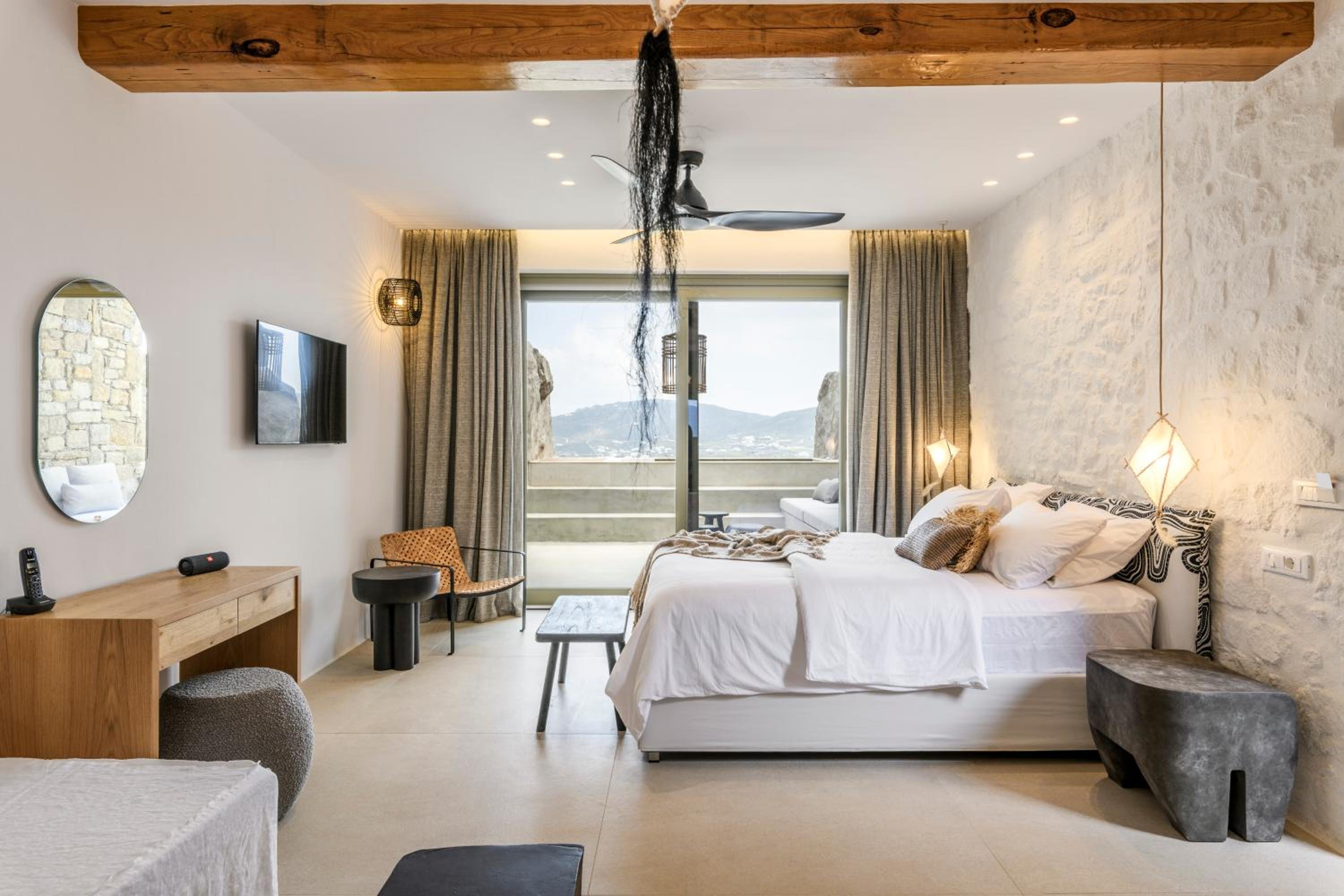 Deluxe Junior Suite With Hot Tub