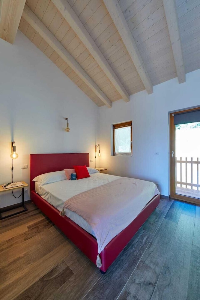 Panoramic Double Room, 1 Queen Bed, Balcony, Garden View