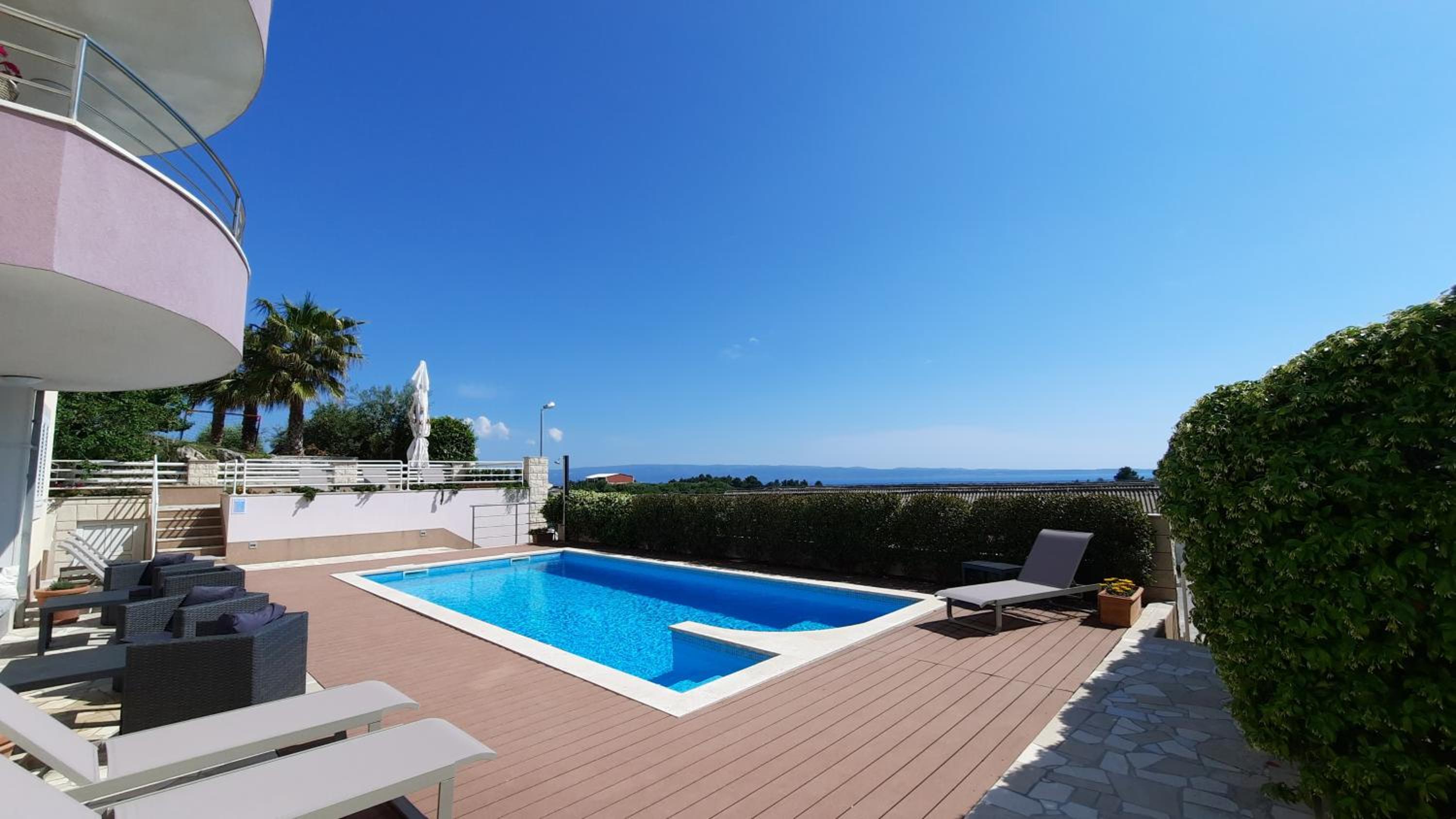 Apartment with Sea View - Photo 19