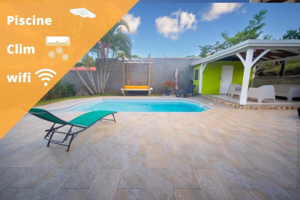 Three-Bedroom Villa photo 1