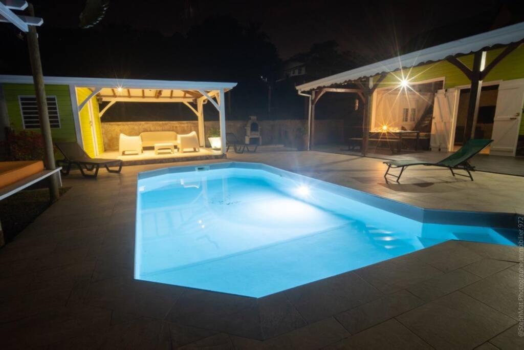 Three-Bedroom Villa photo 2