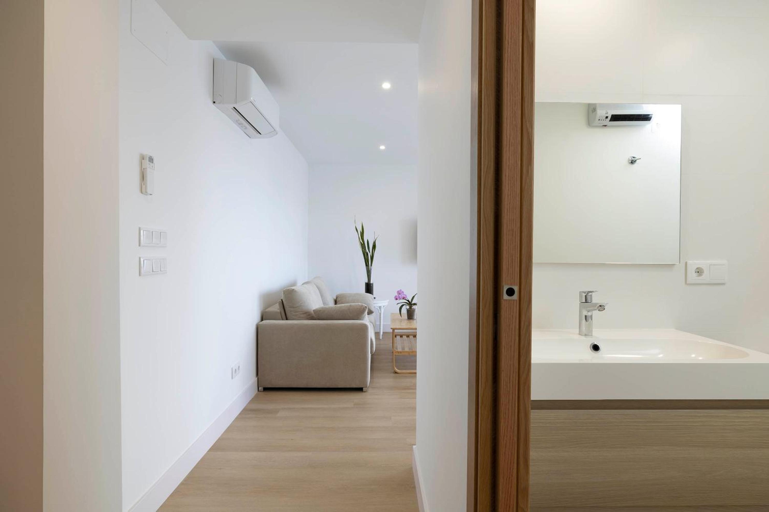 Apartment with Balcony