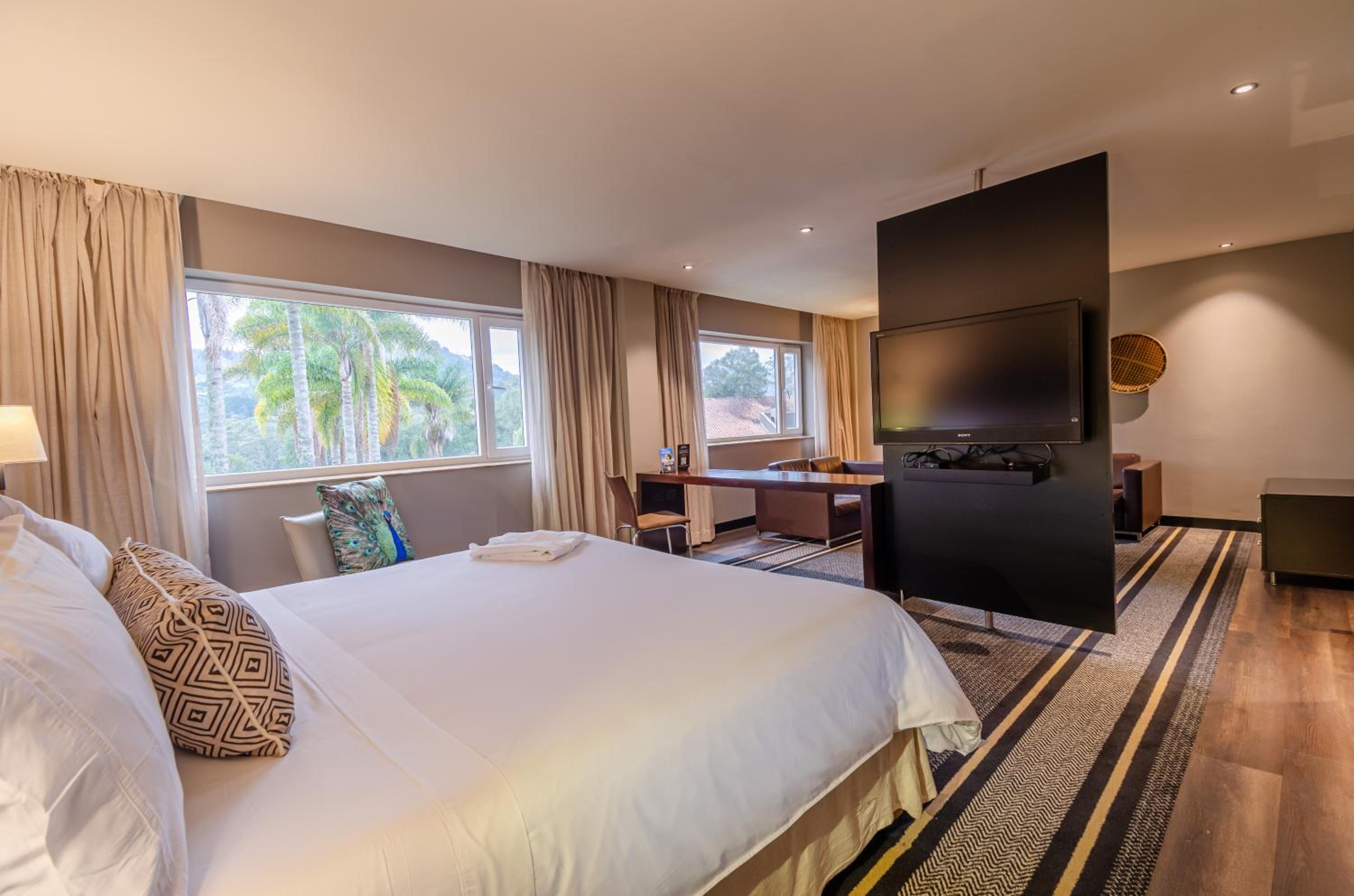 Junior Suite - Photo 1