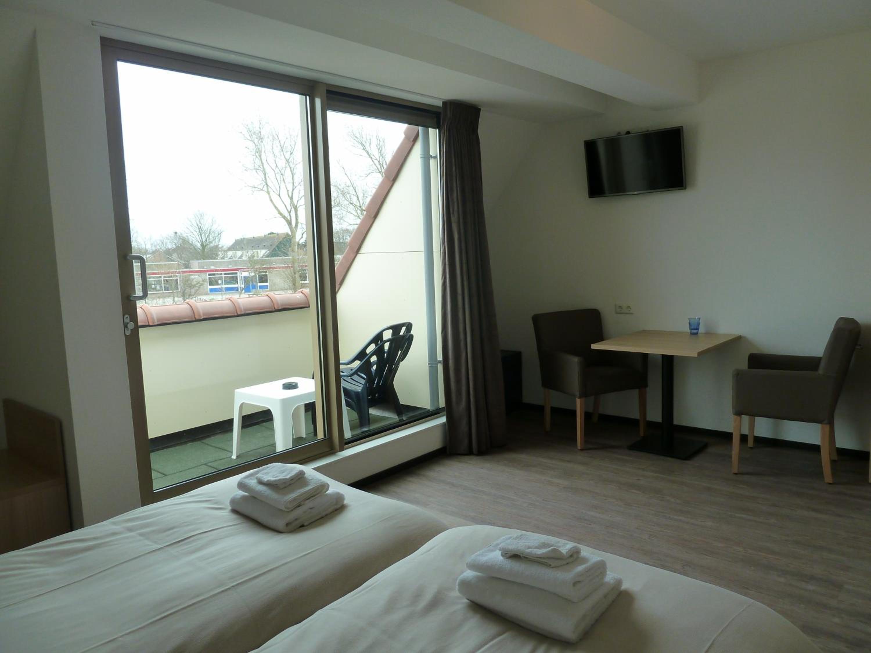 Classic Double Room with Balcony photo 1