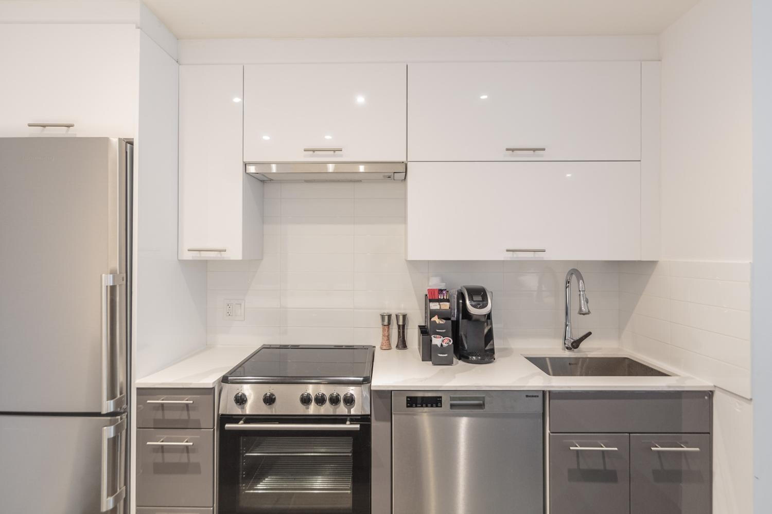 Penthouse Apartment 305