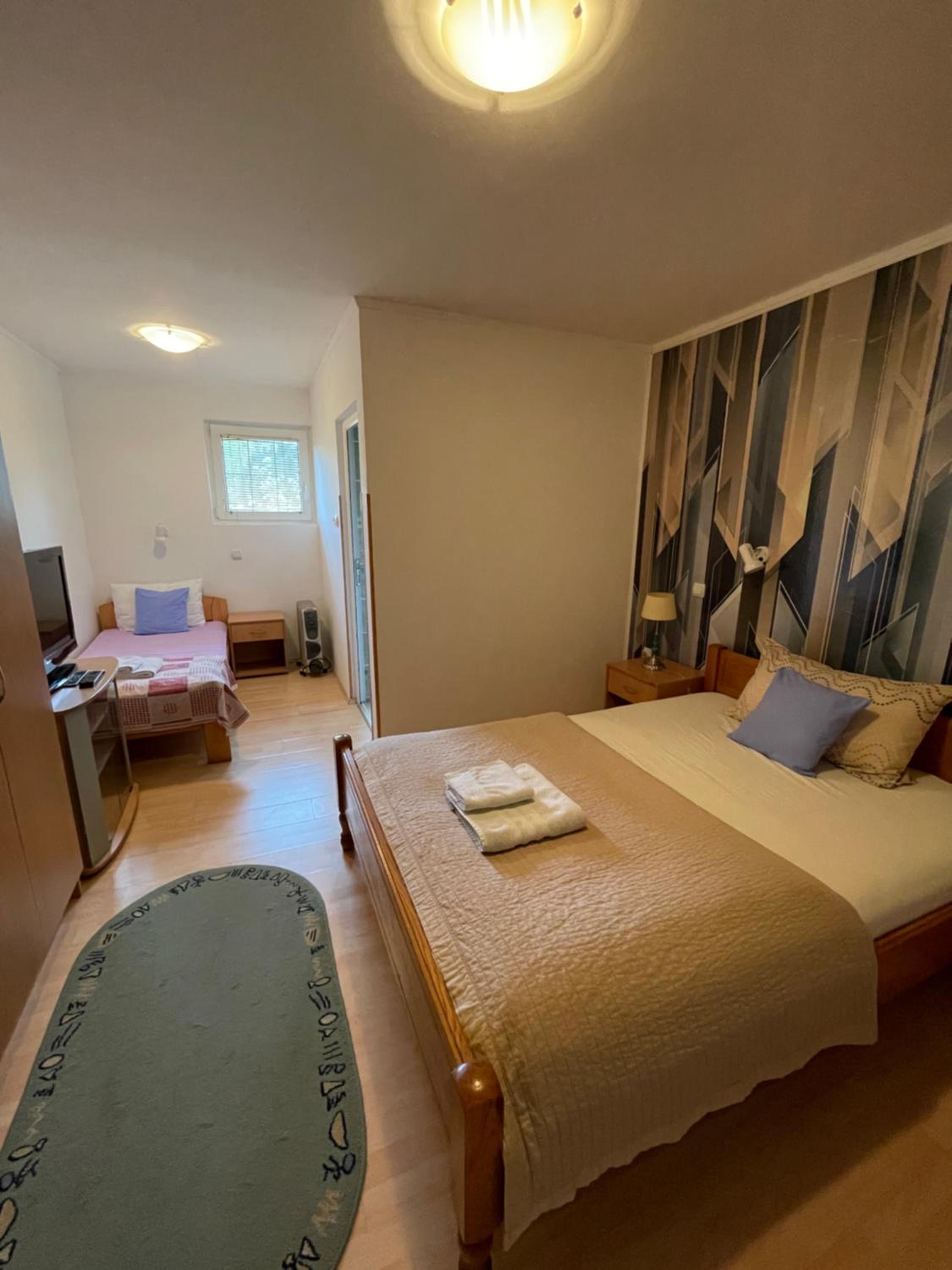 Triple Room with Private Bathroom photo 2