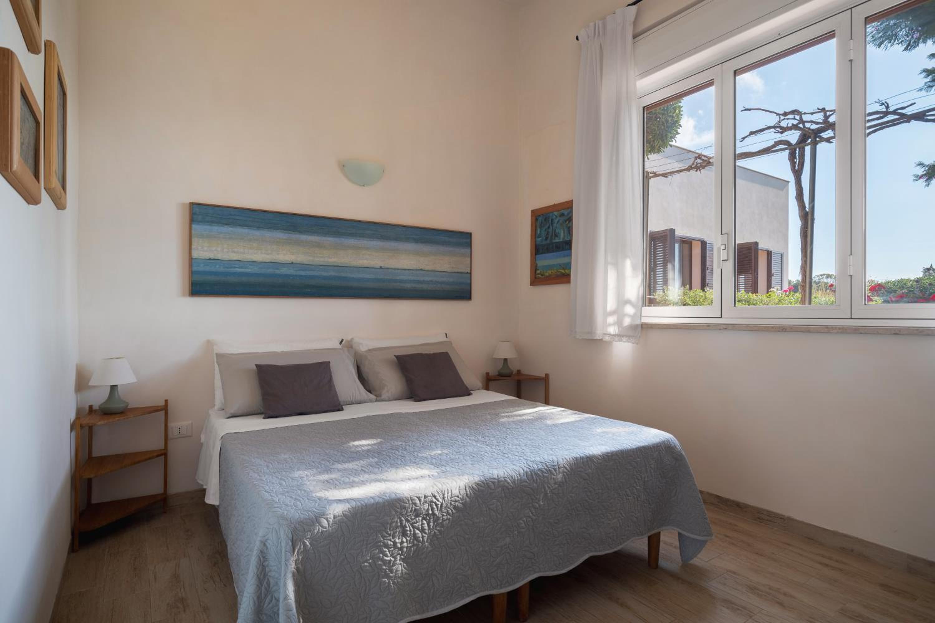 Double or Twin Room with Sea View photo 1