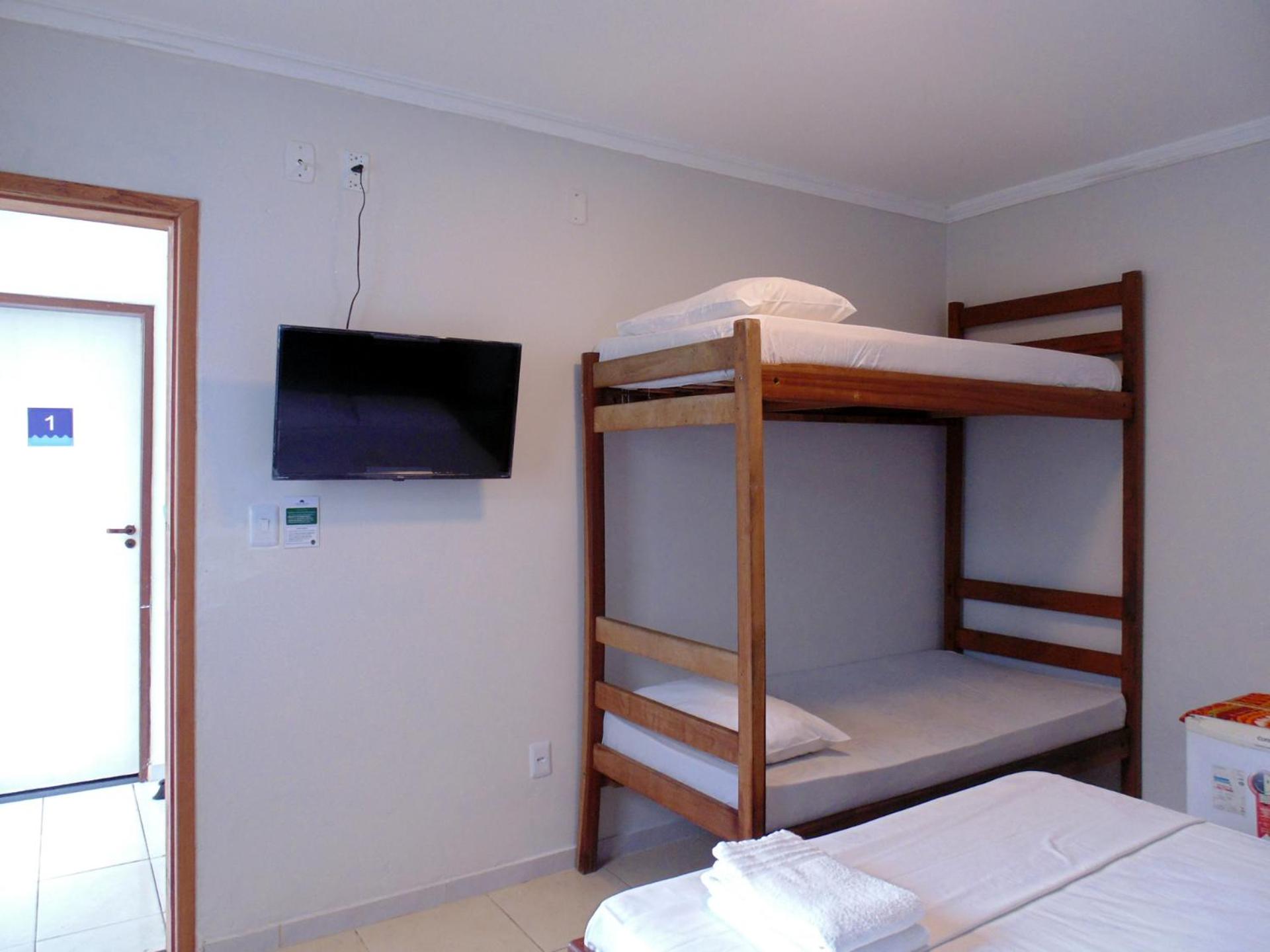 Superior Quadruple Room - Photo 4