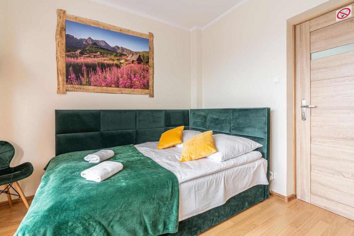 Triple Room with Mountain View photo 2