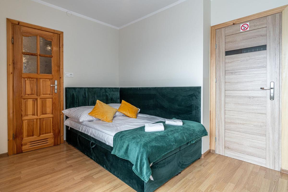 Triple Room with Mountain View photo 2