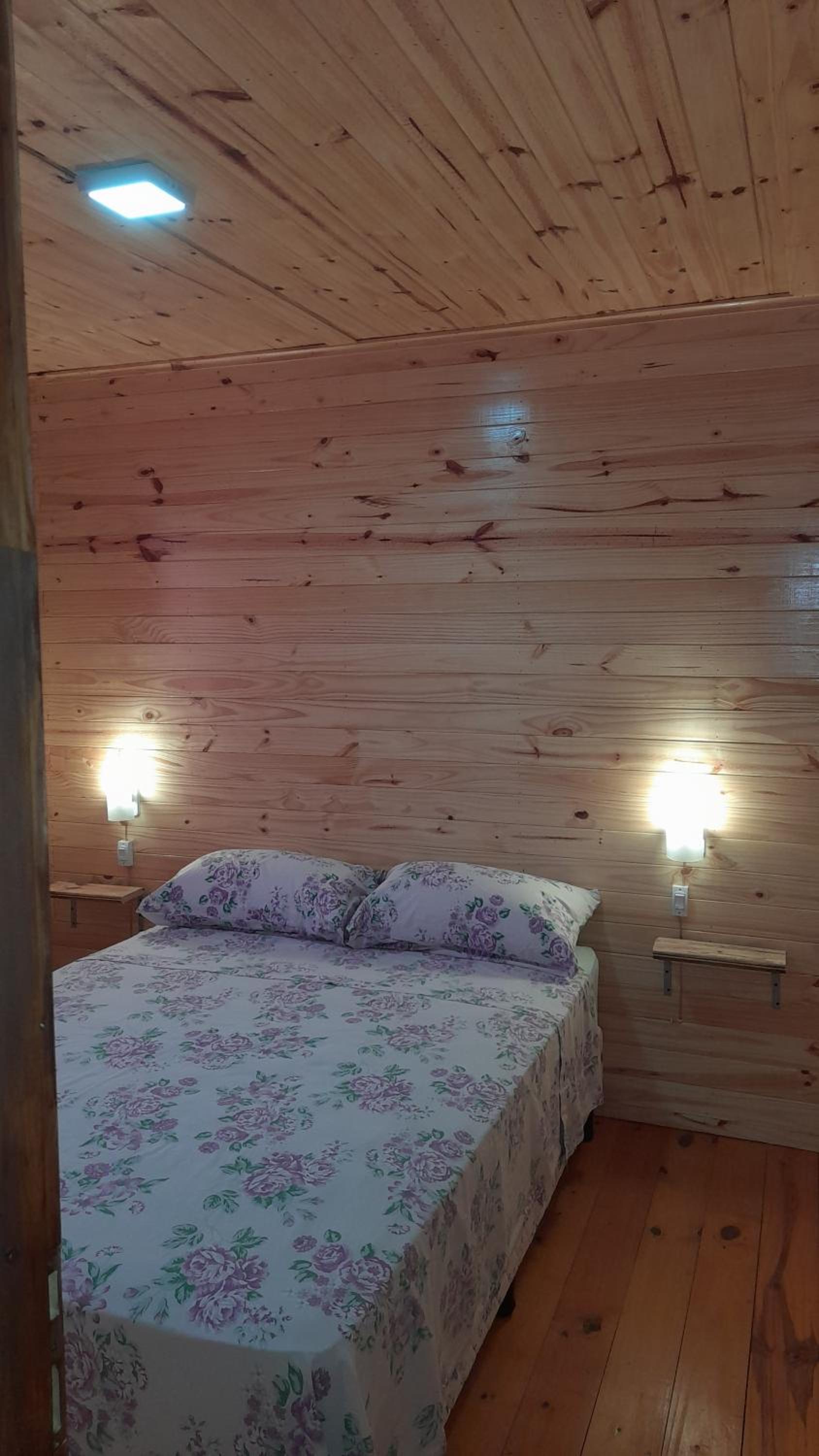 Two-Bedroom Bungalow photo 2