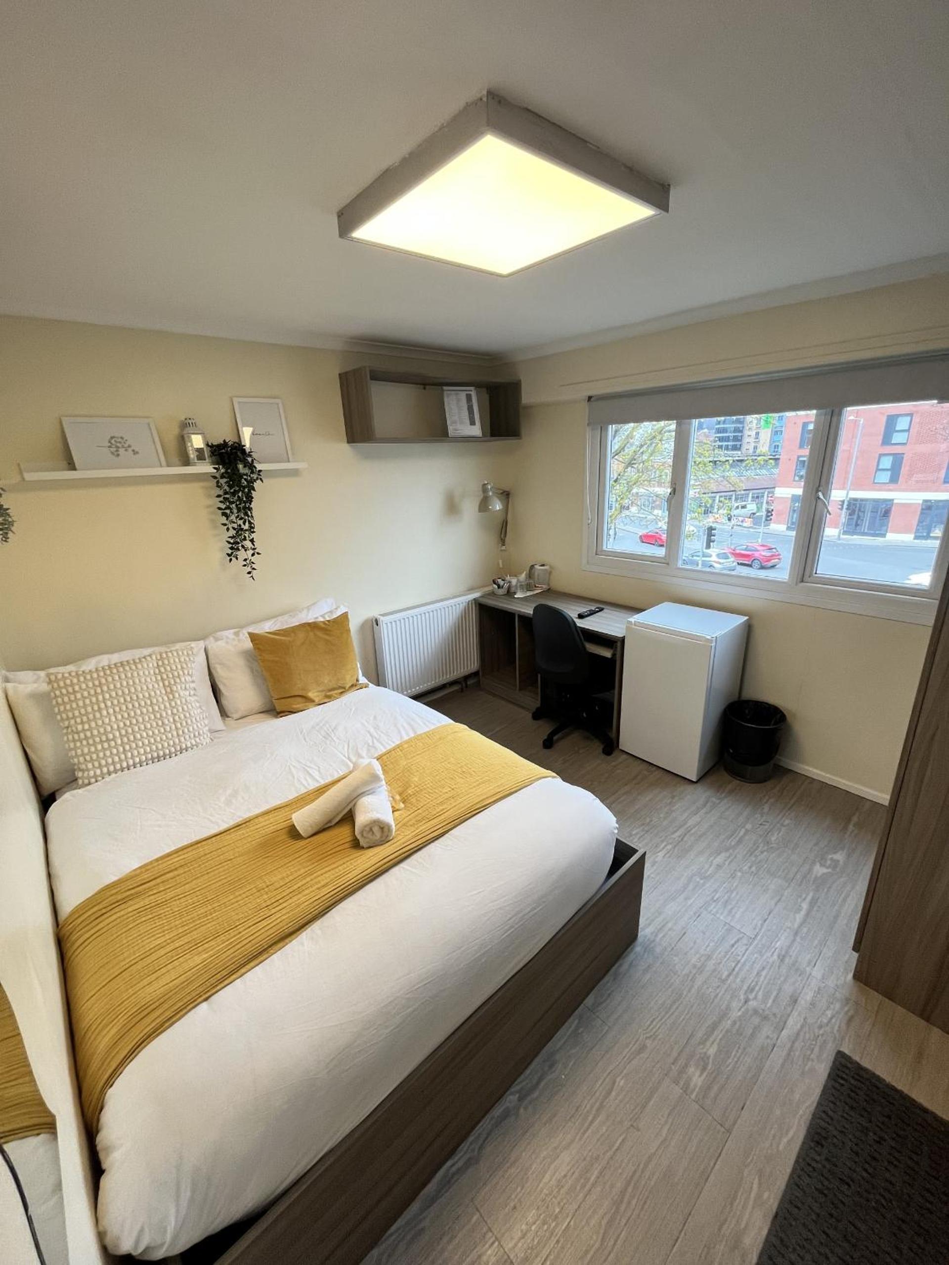 Deluxe Double Room with Shower photo 1