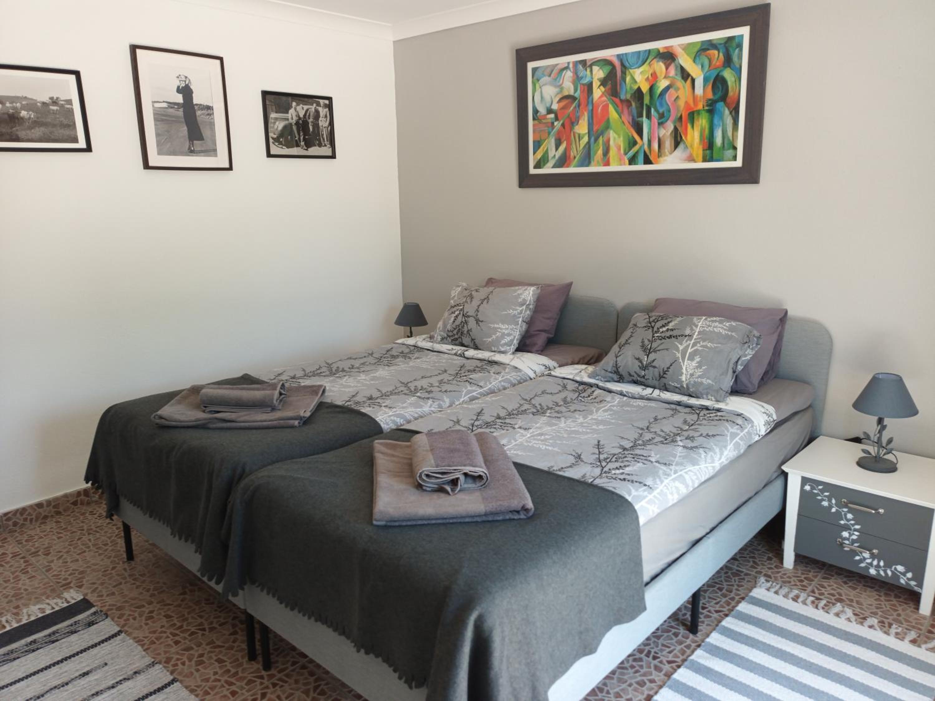 Double Room with Shared Bathroom photo 1
