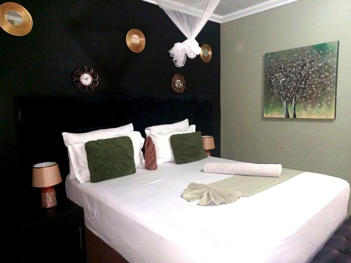 Deluxe Queen Room photo 1