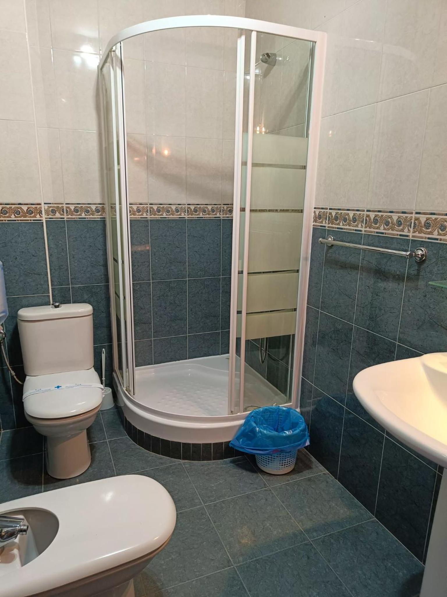 Double Room - Photo 25